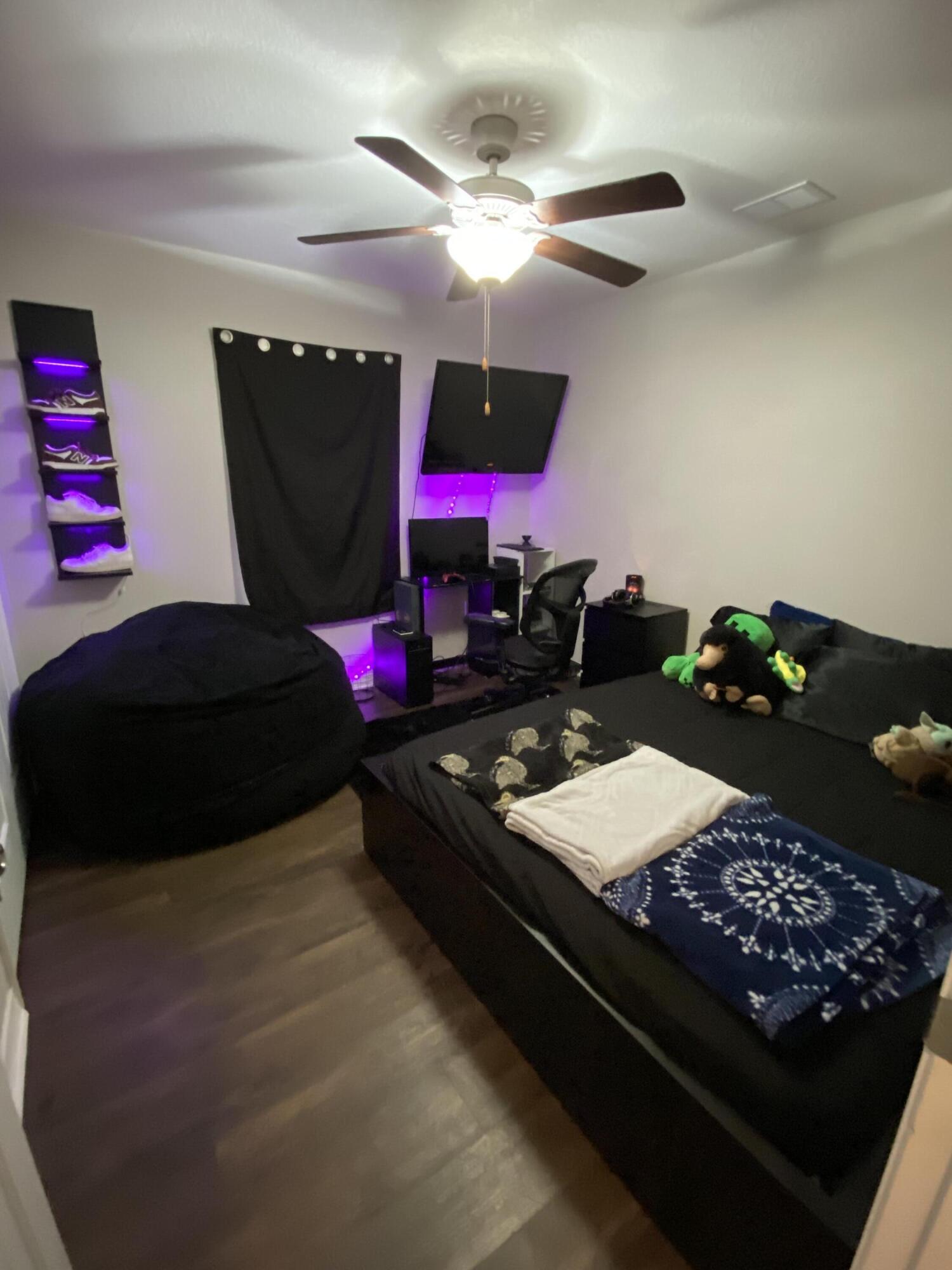 NAVARRE S/D 2ND ADDN - Residential Lease