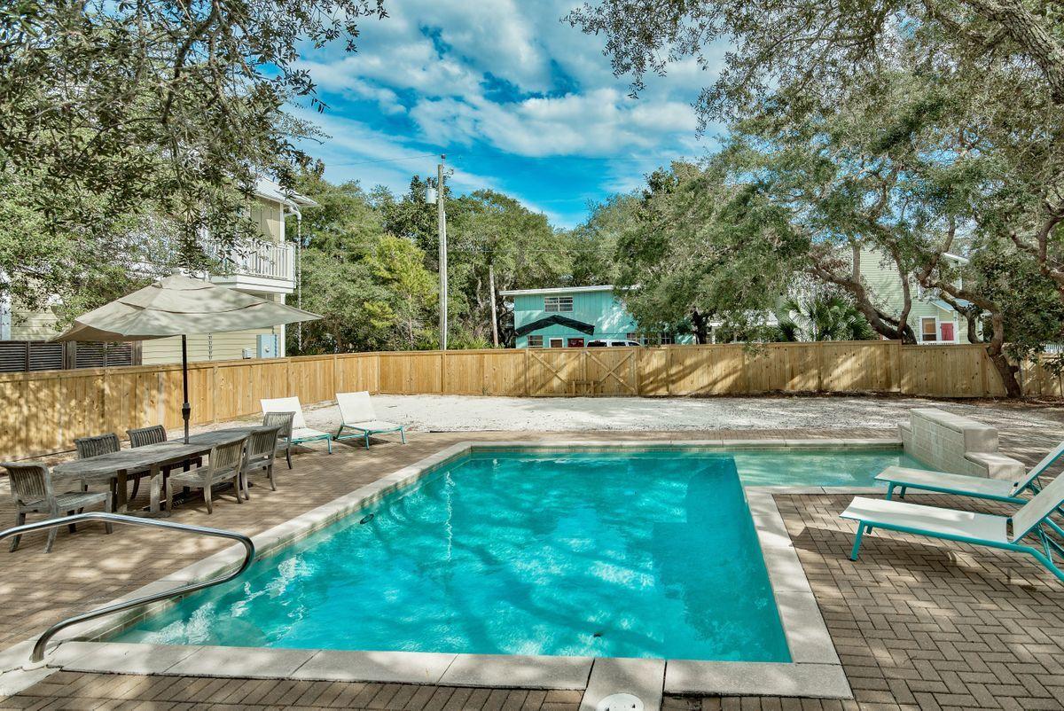 GRAYTON BEACH - Residential