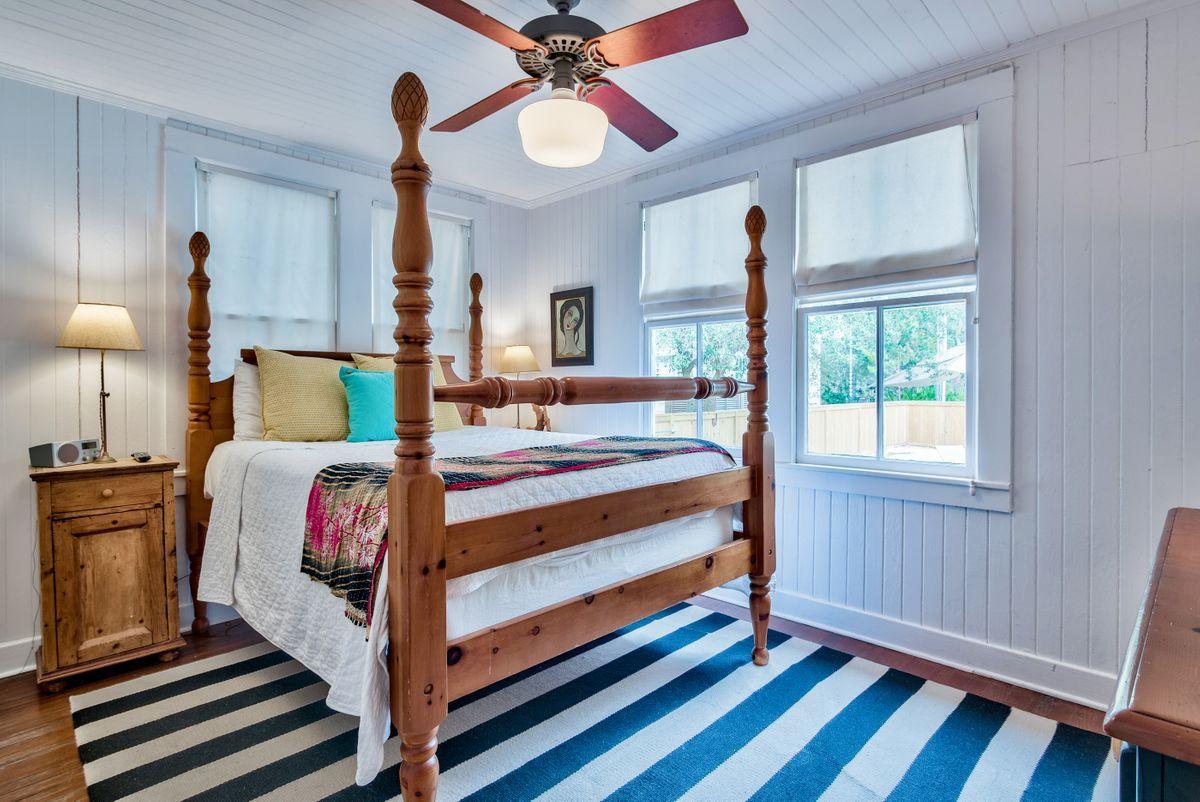 GRAYTON BEACH - Residential