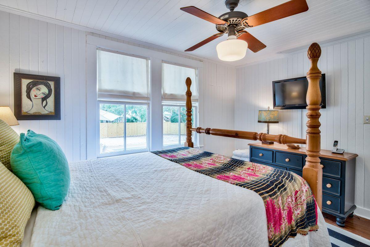 GRAYTON BEACH - Residential