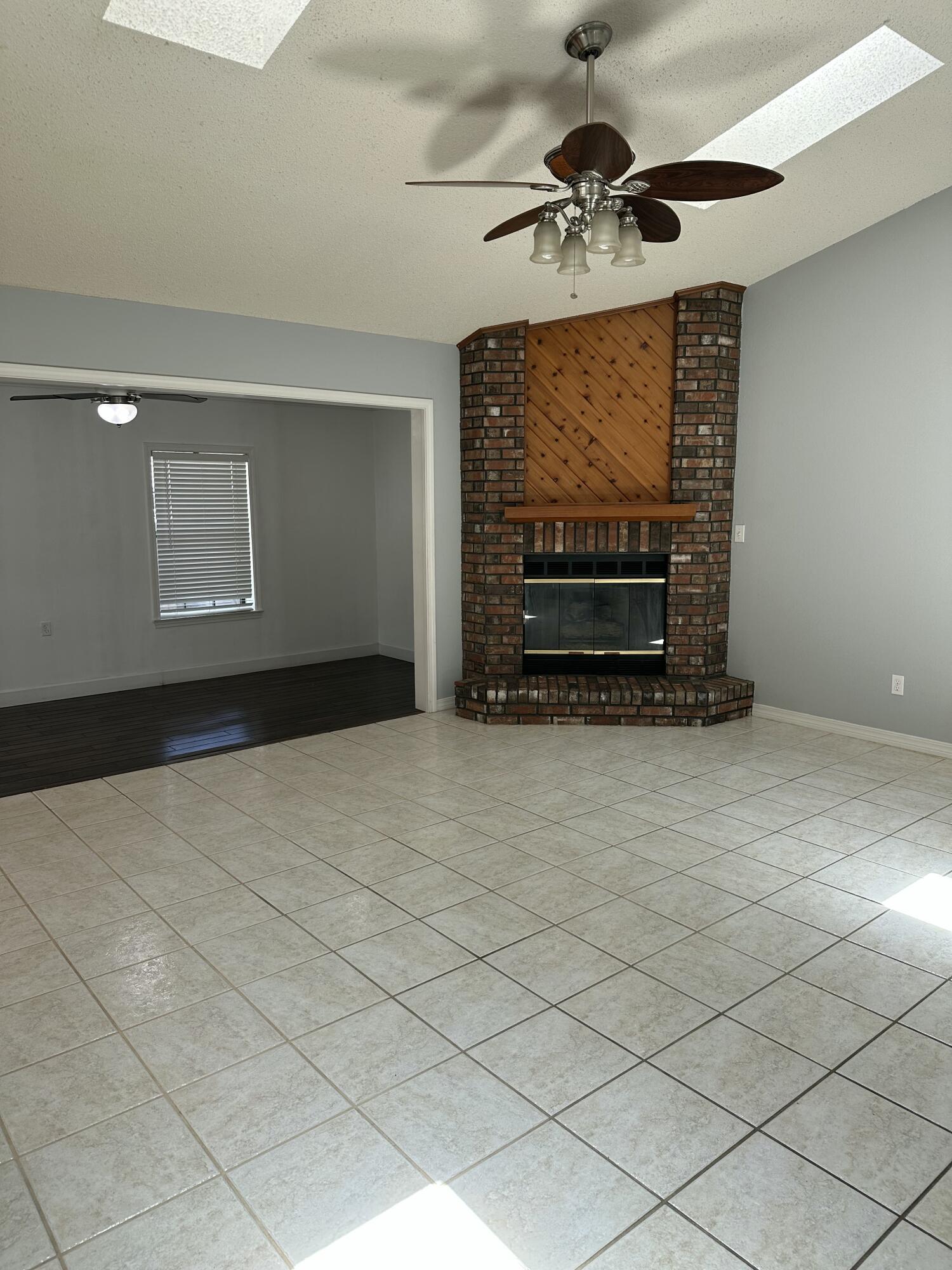 CEDAR RIDGE PH 7B - Residential Lease