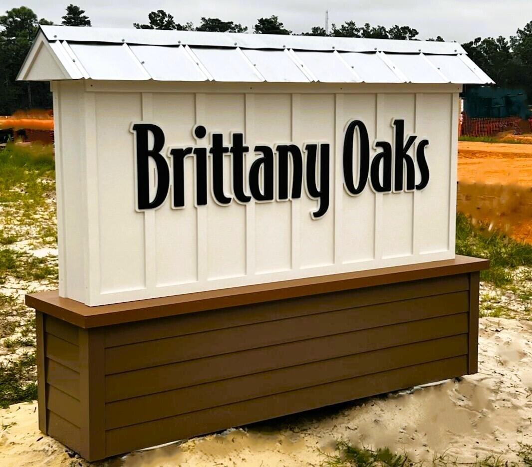 BRITTANY OAKS VILLAS - Residential