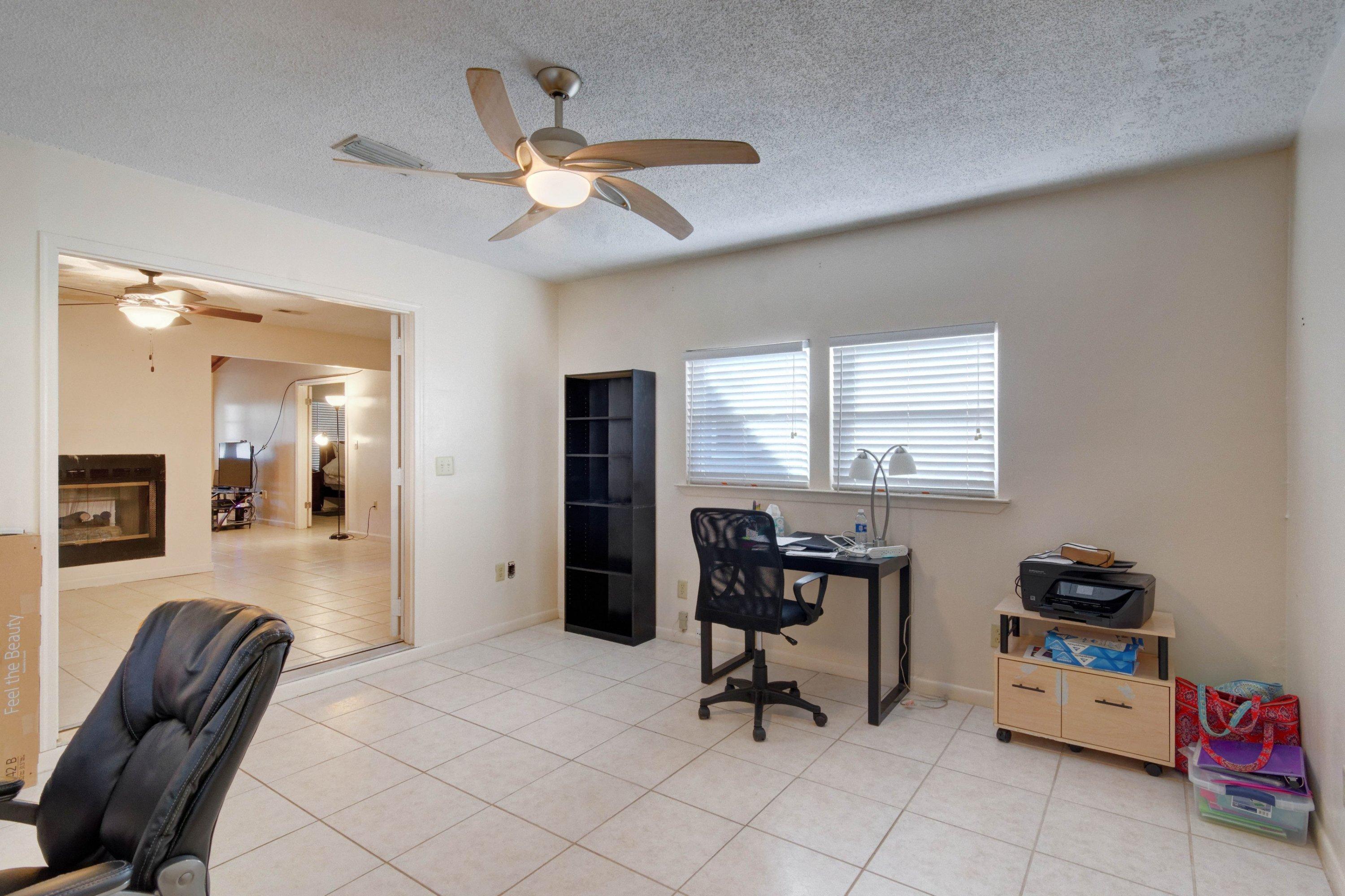 RIVERSIDE NORTH - Residential