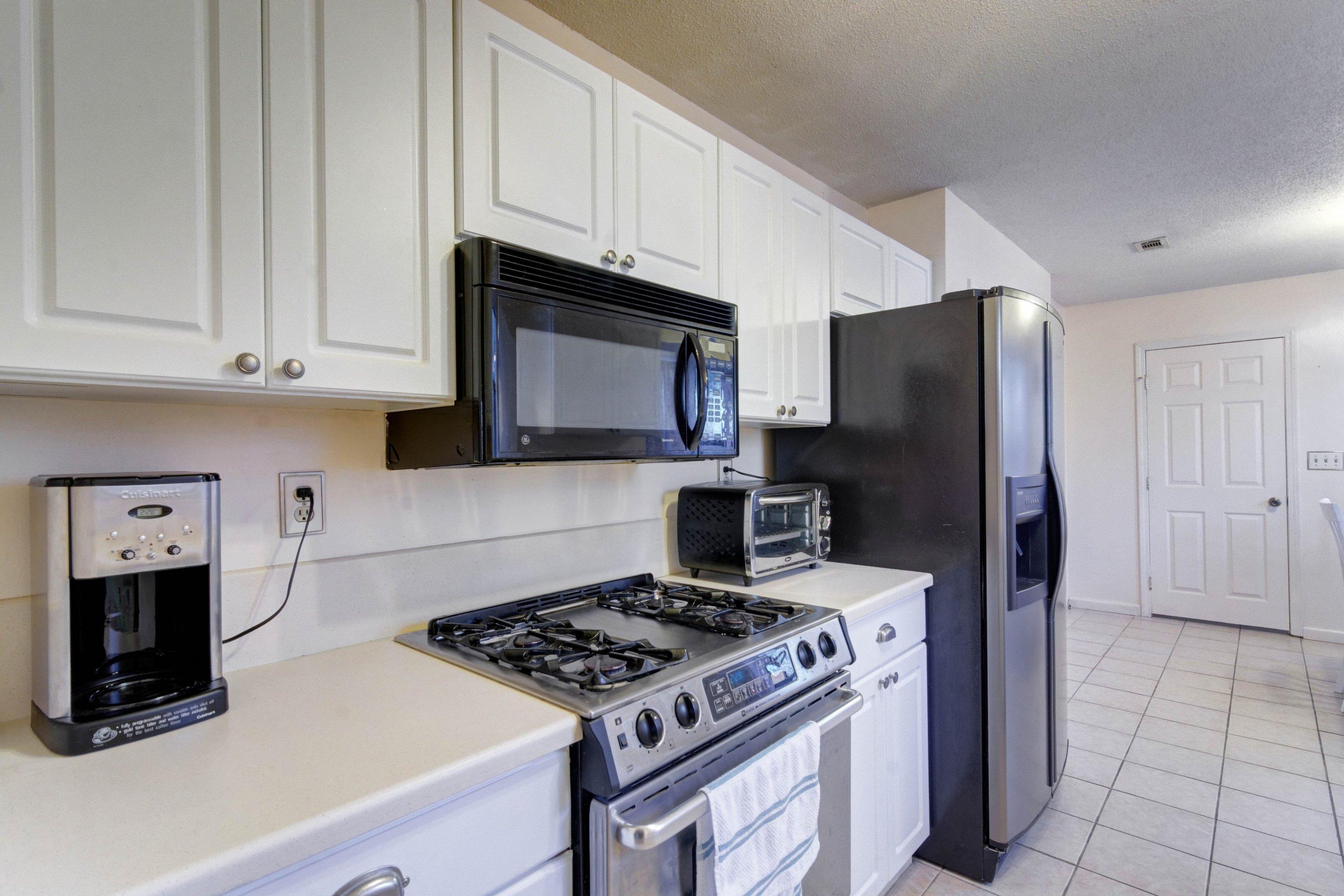 RIVERSIDE NORTH - Residential