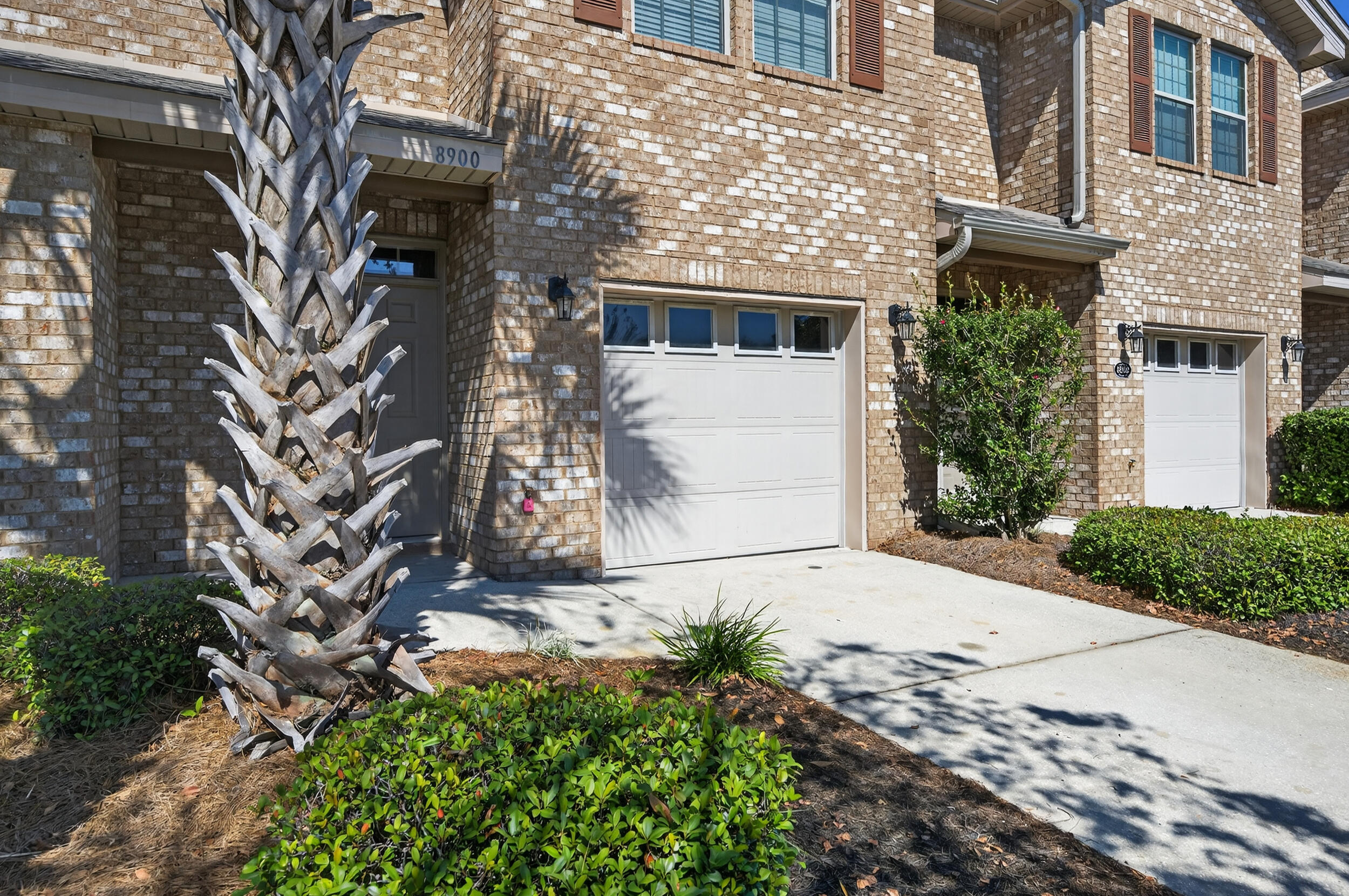 RESERVE POINTE - Residential