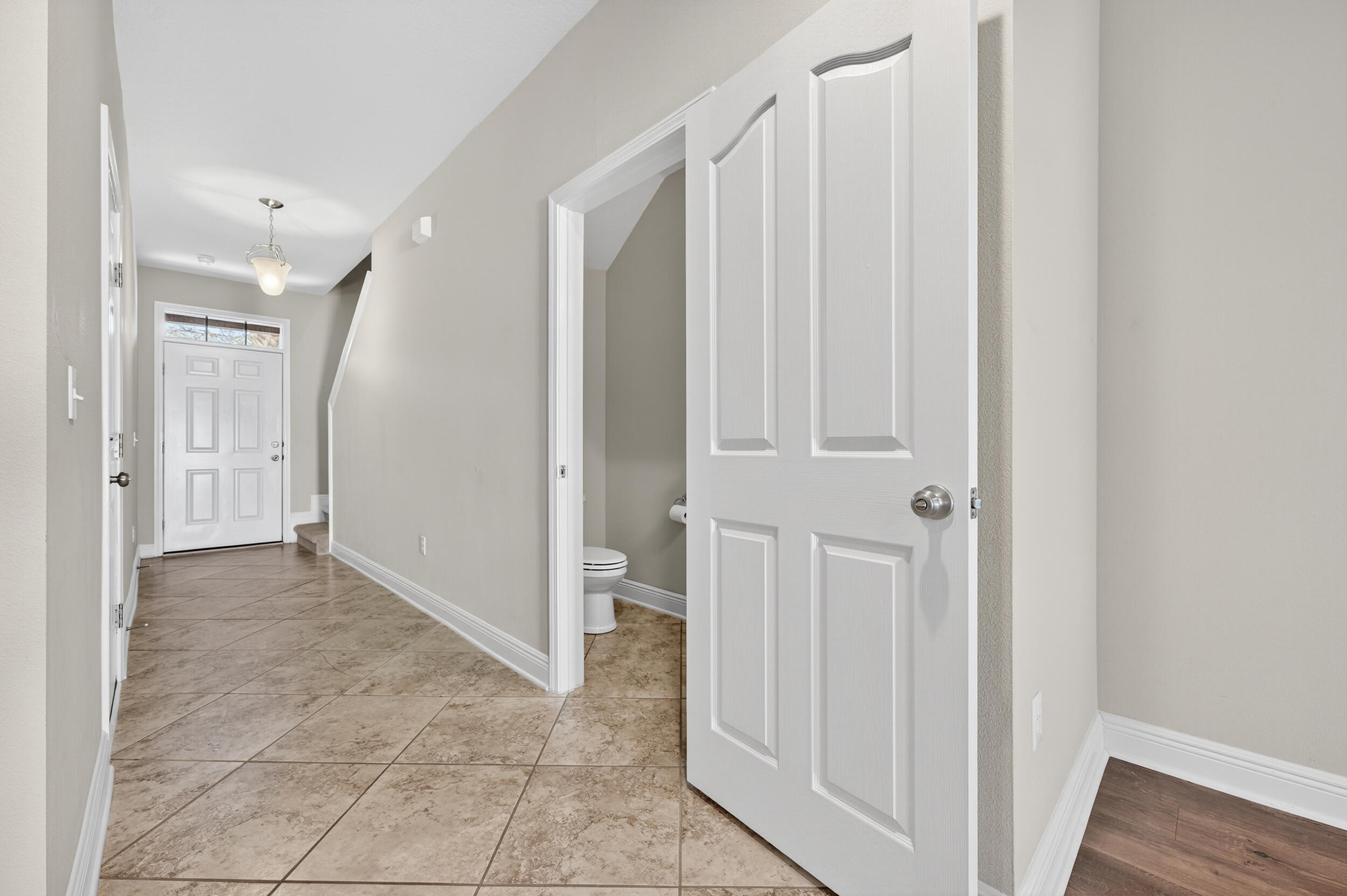 RESERVE POINTE - Residential