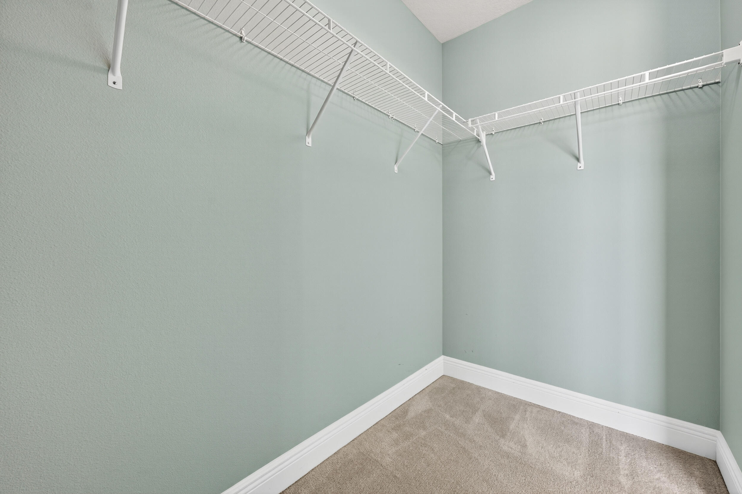 RESERVE POINTE - Residential