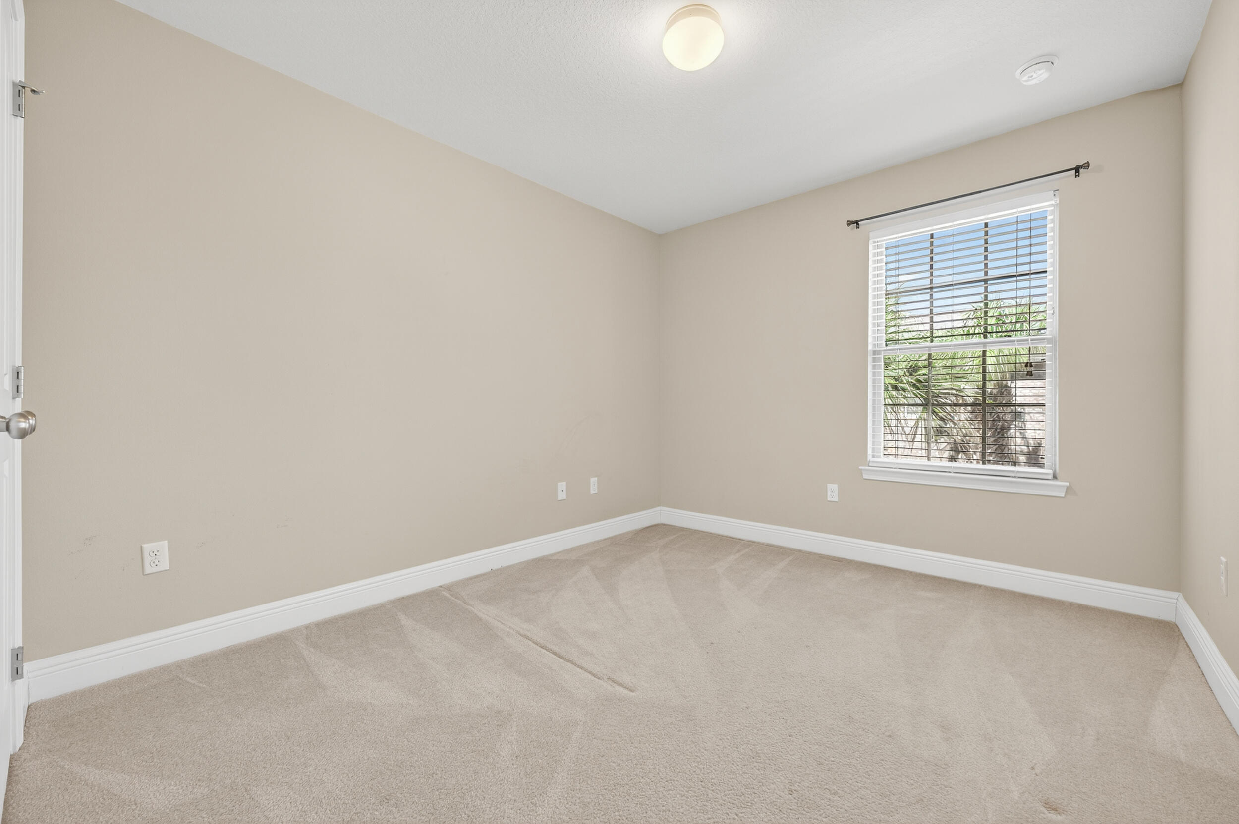 RESERVE POINTE - Residential