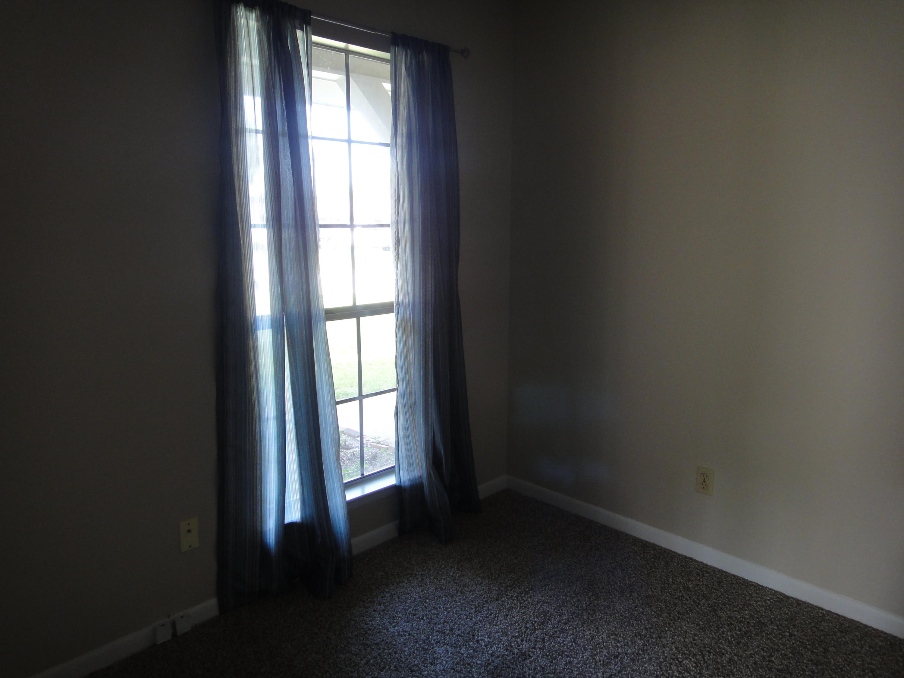 PARADISE ESTATES ADDN - Residential