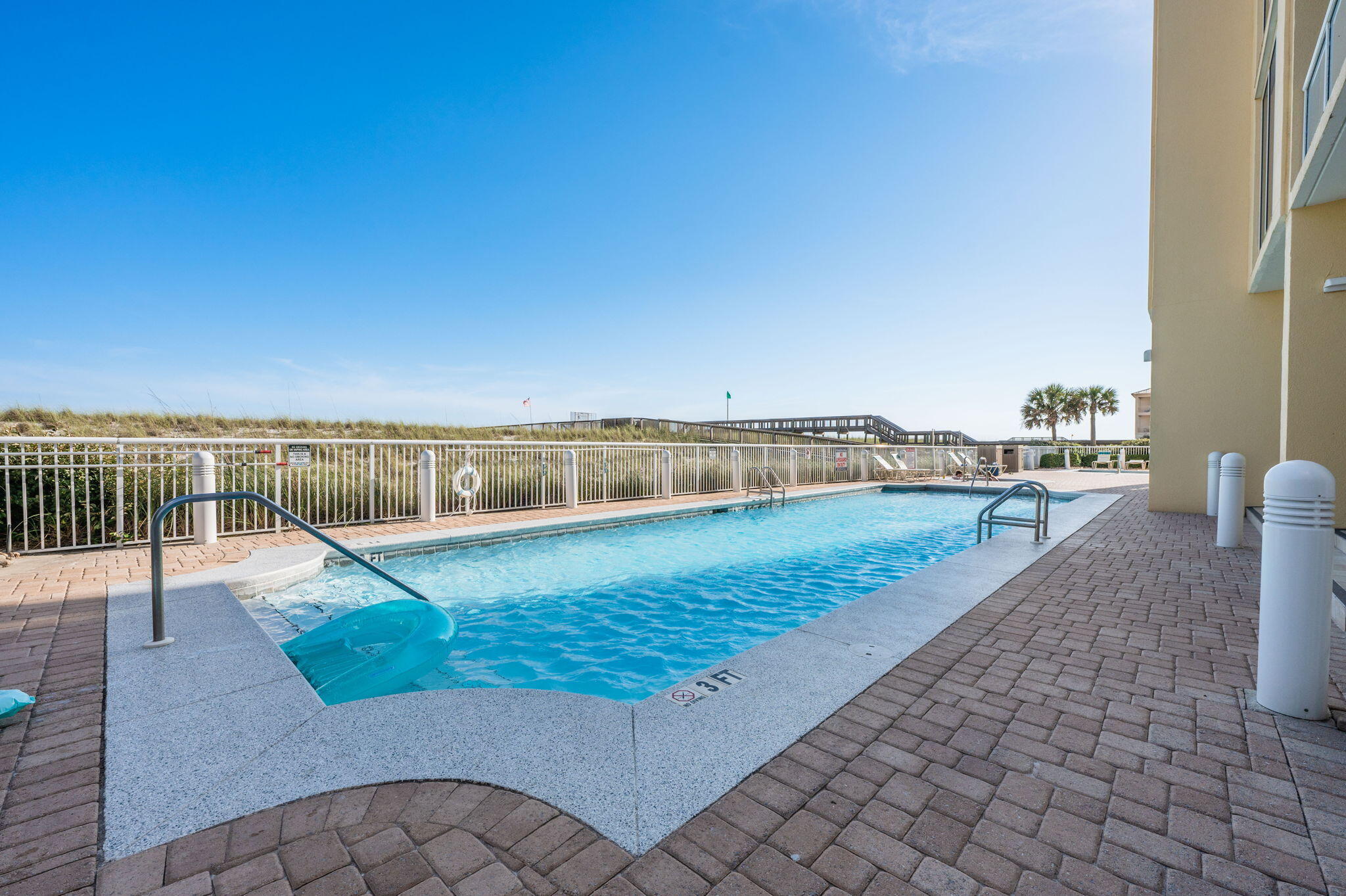 CARIBBEAN RESORT - Residential