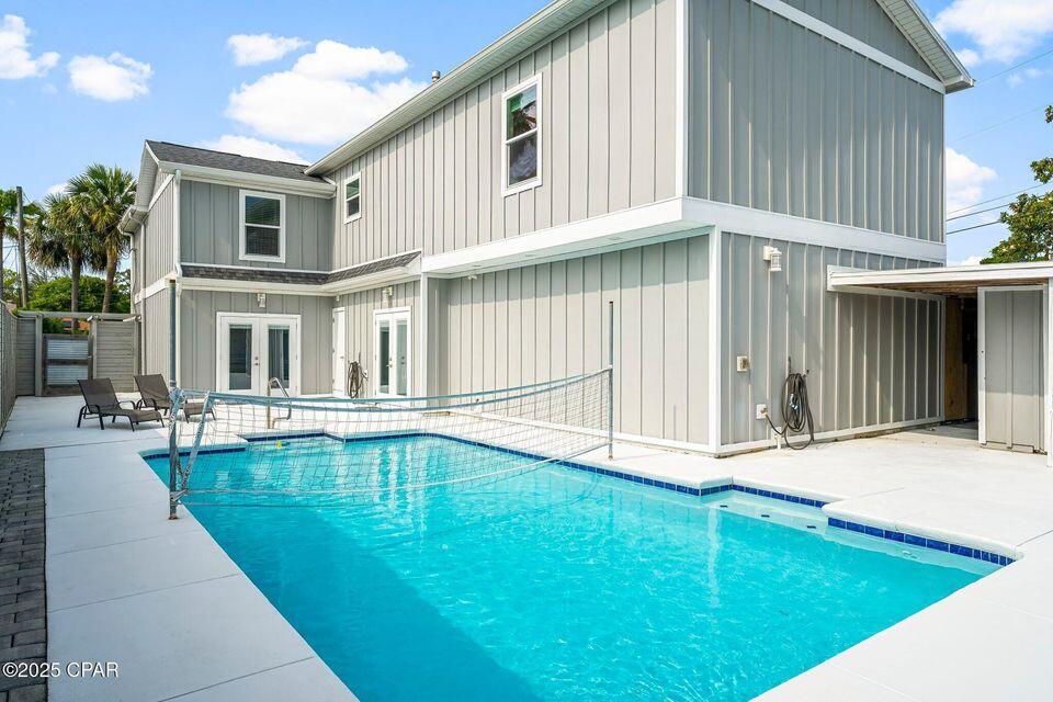 CROWN POINT - Residential