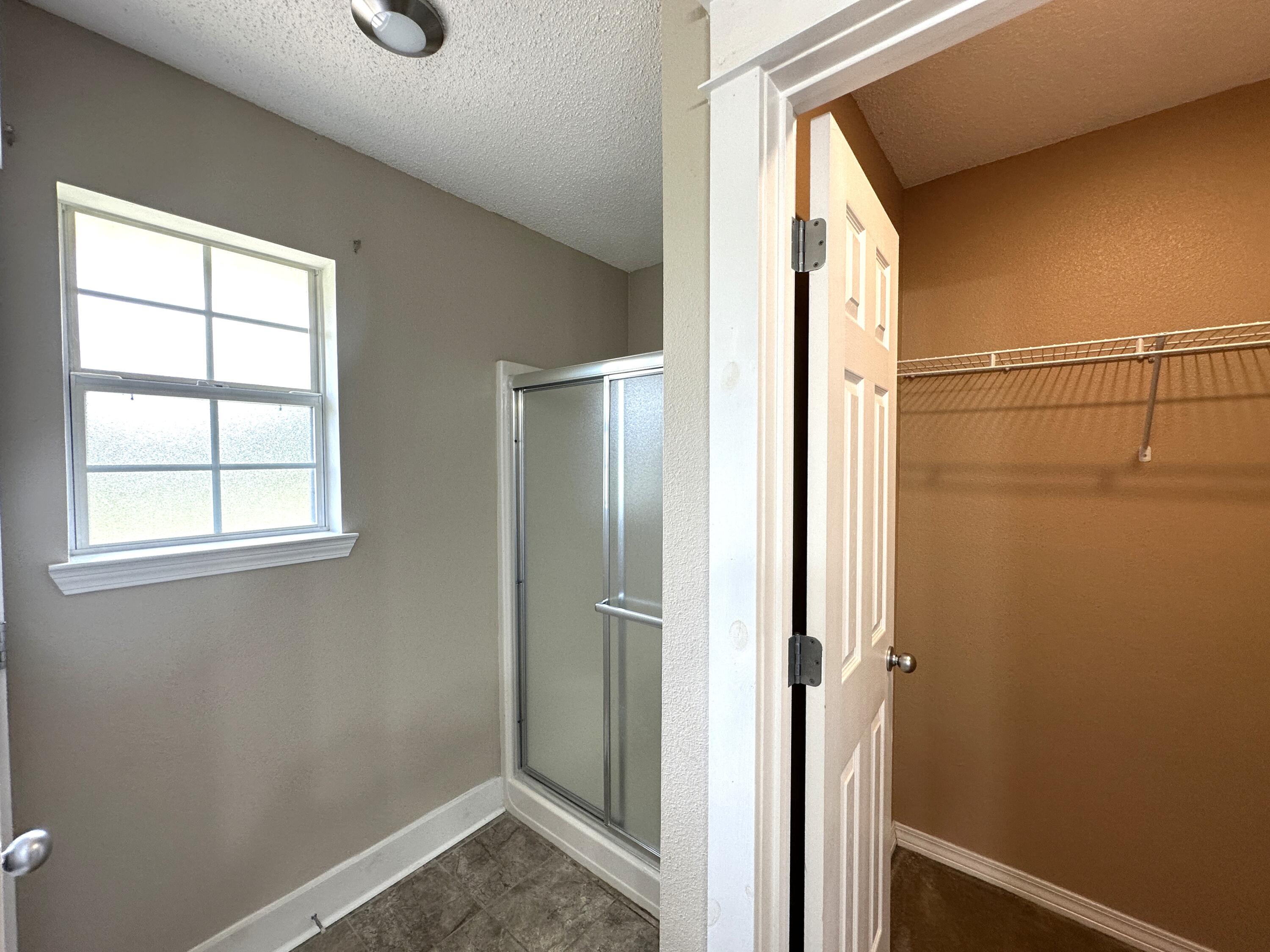 LEE FARMS PH I - Residential Lease
