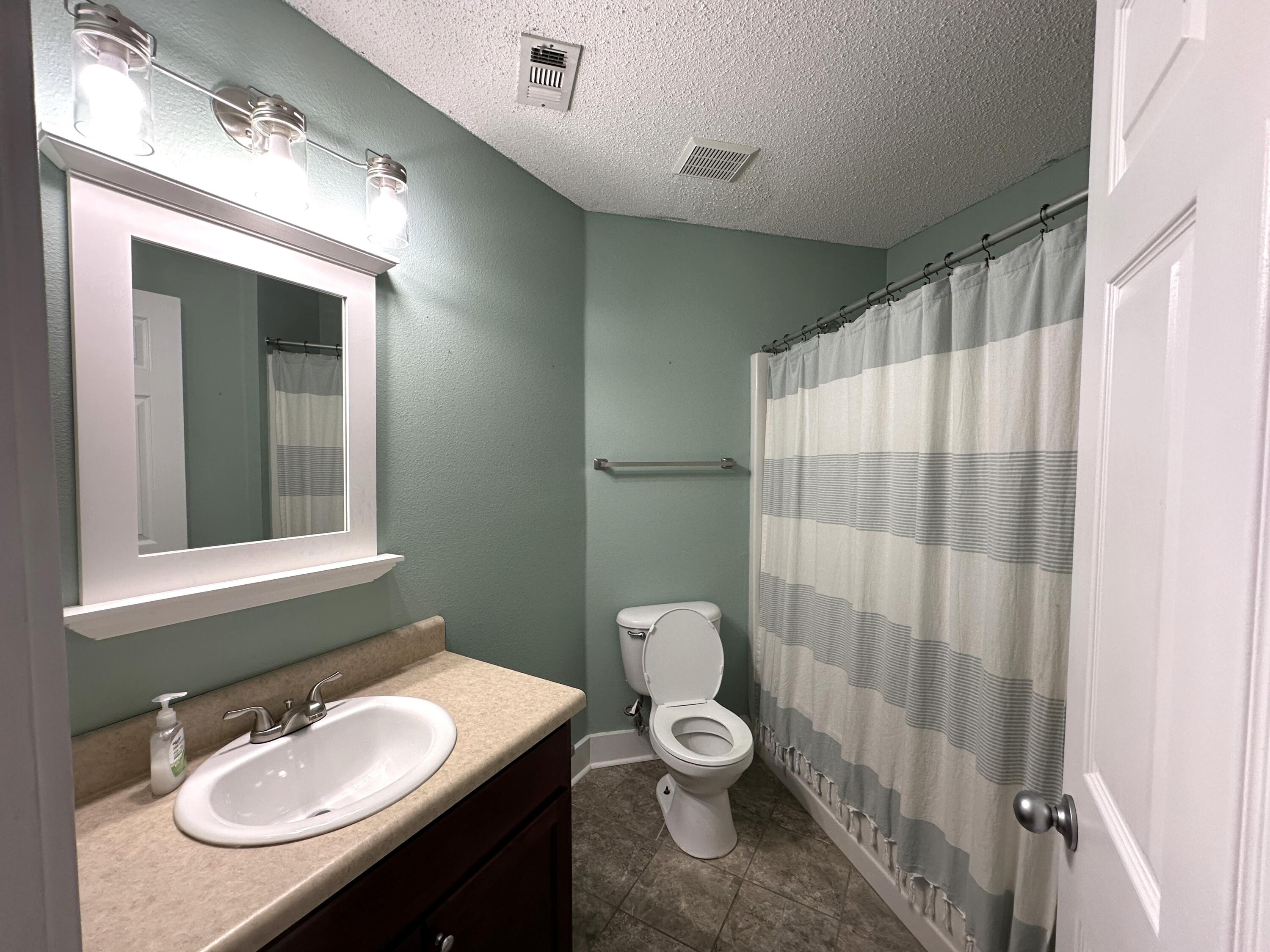 LEE FARMS PH I - Residential Lease