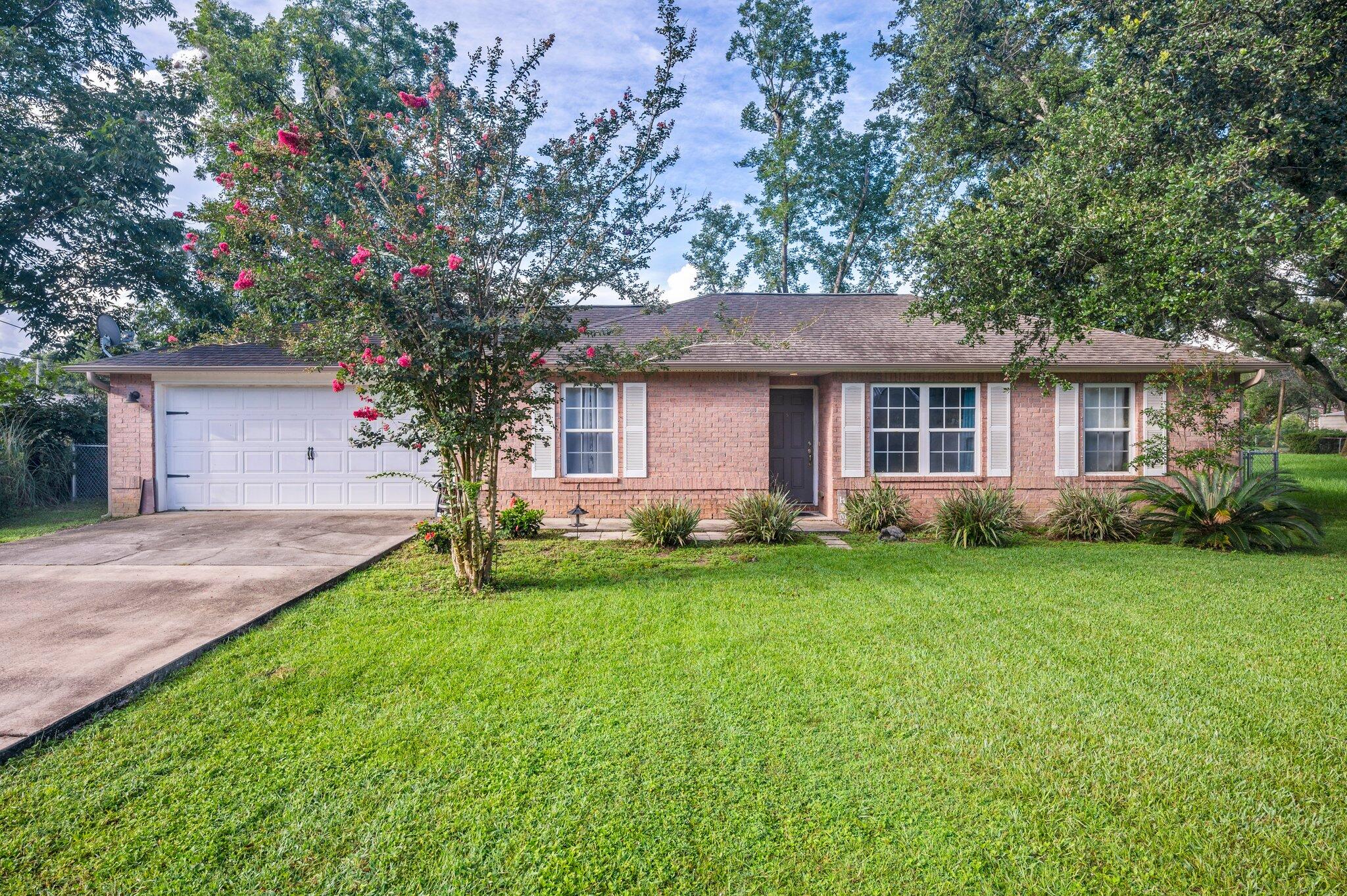 Welcome home to your adorable new abode! This 3 bedroom/2 bath home boasts all of the niceties! It was completely renovated on the inside with wood-look flooring throughout most of the home, newer carpets in the bedrooms, and granite in the kitchen! Step outside to your wonderful, flat, fenced backyard. Perfect for your family and pets! This is definitely a home that you don't want to miss out on.
