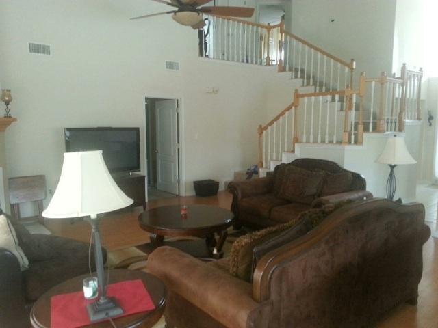 SHALIMAR COMMONS - Residential Lease