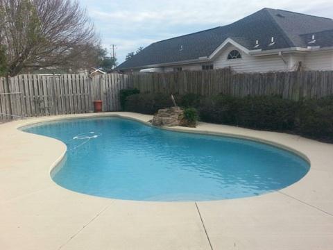 SHALIMAR COMMONS - Residential Lease