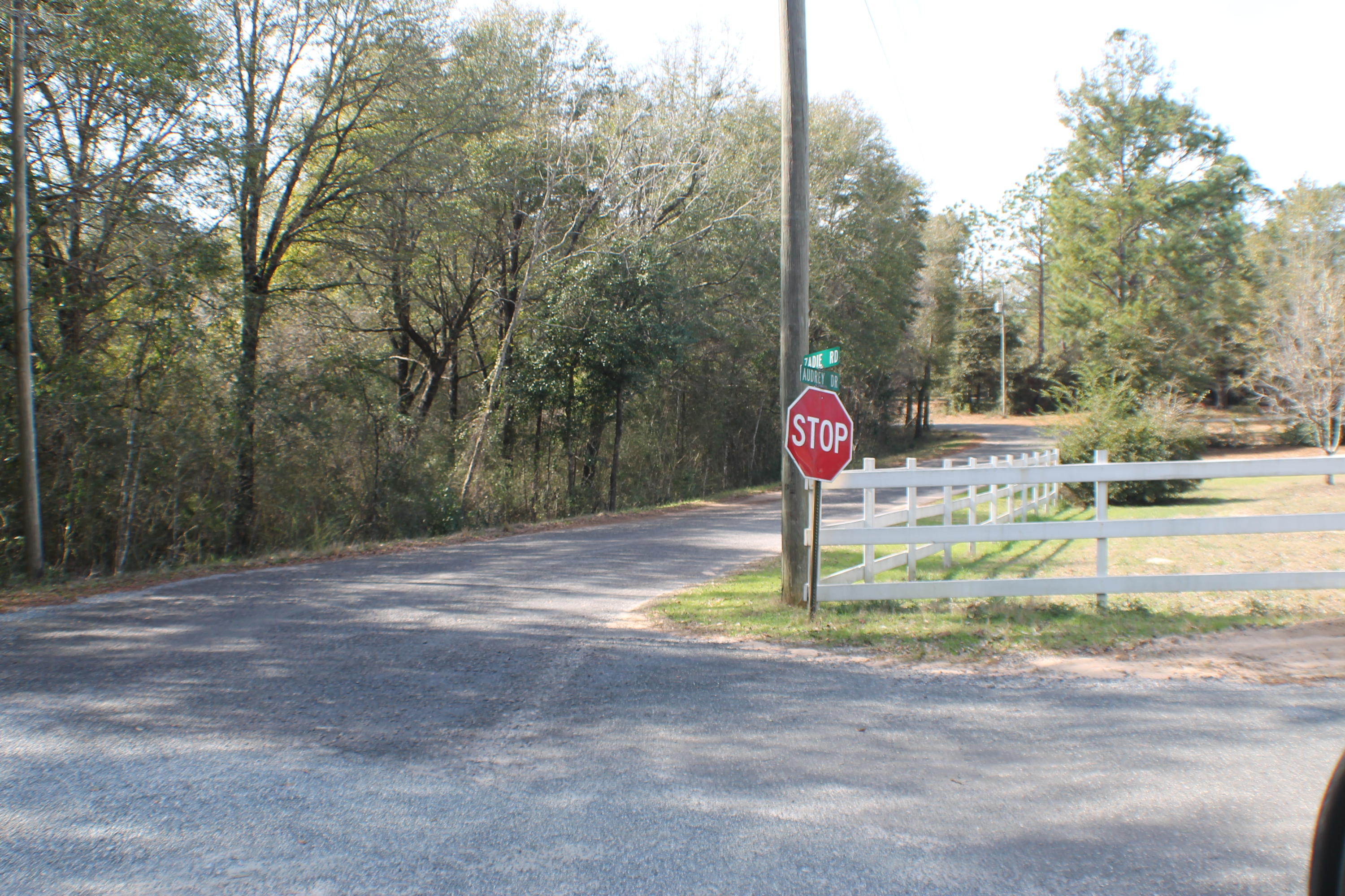 METES & BOUNDS - Land