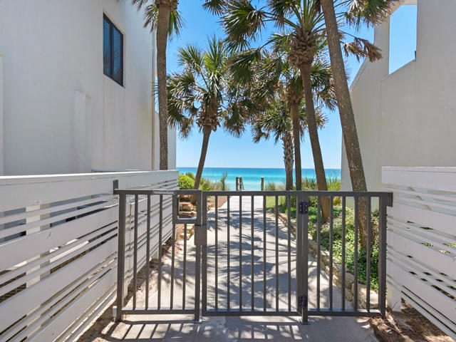 EMERALD HILL CONDO PH 3 - Residential