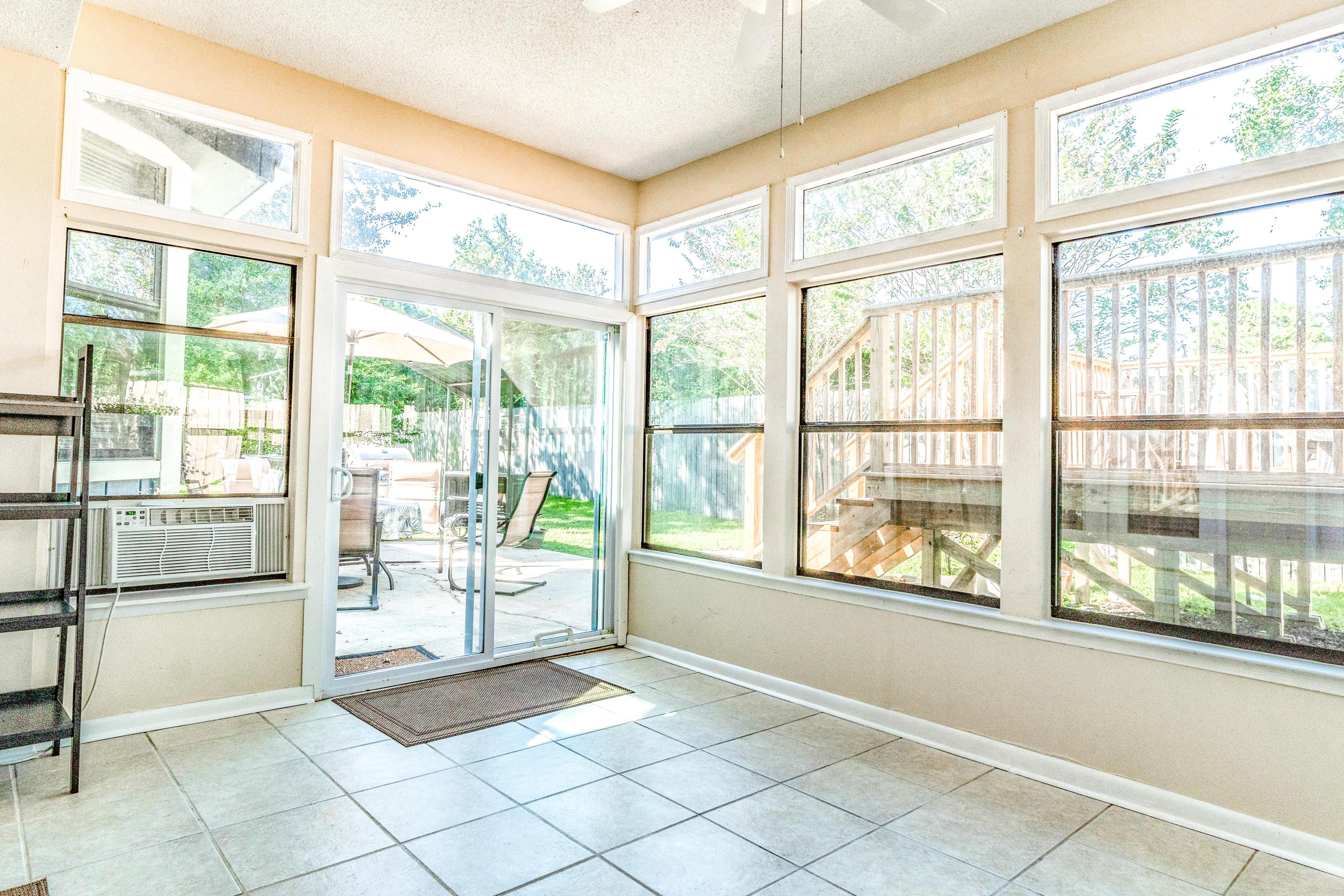 QUIET WOOD 1ST ADD - Residential