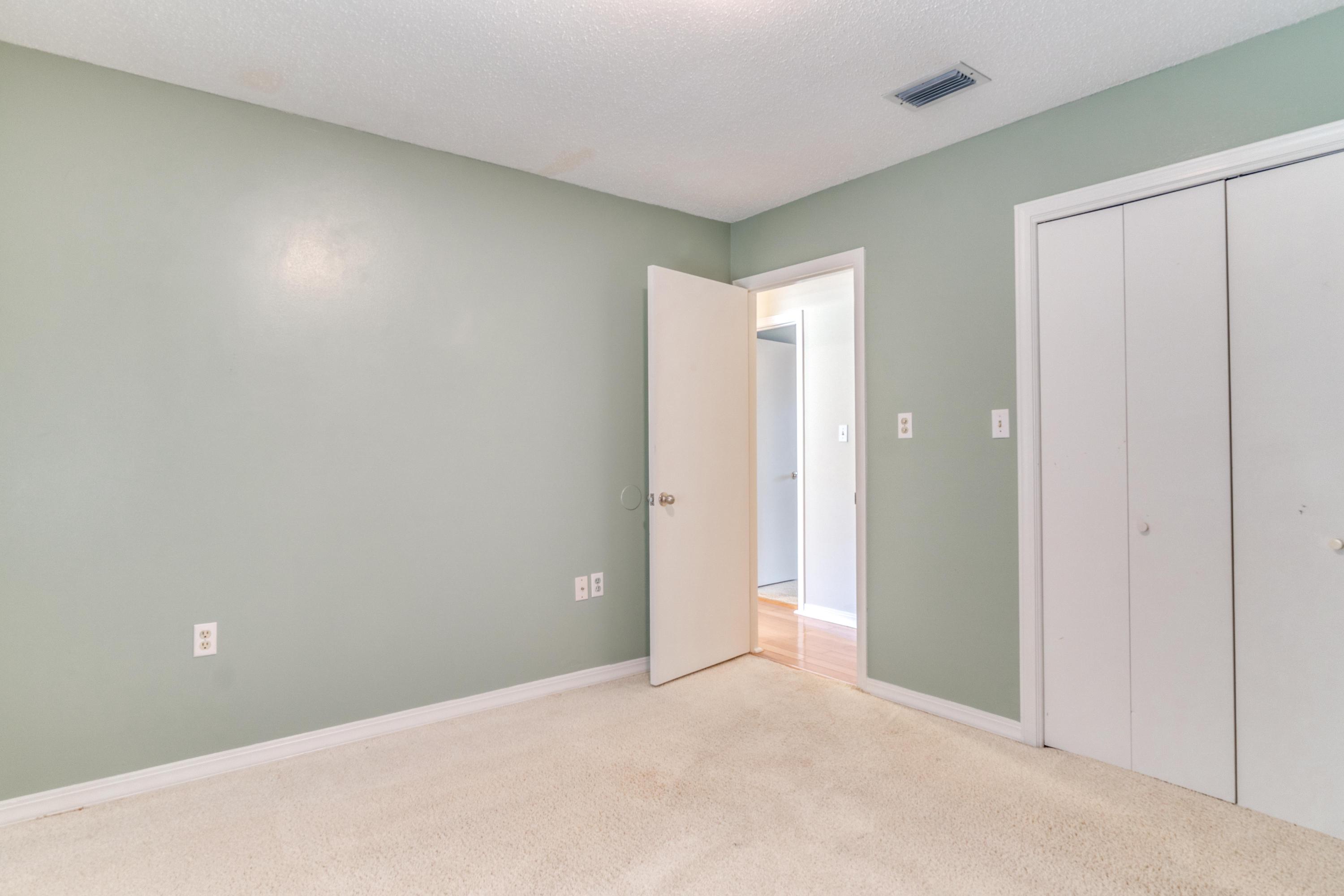 QUIET WOOD 1ST ADD - Residential