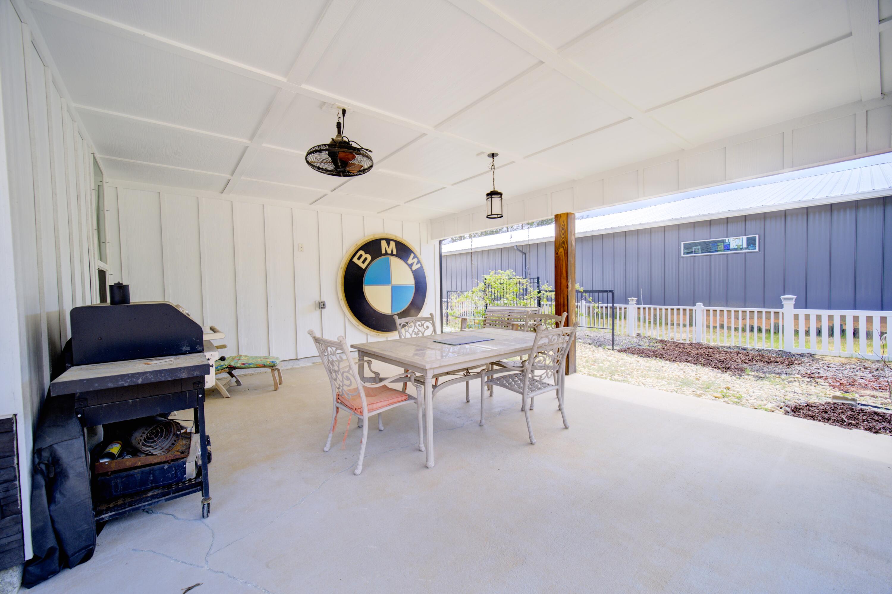 UNRECORDED SUBDIVISION - Residential