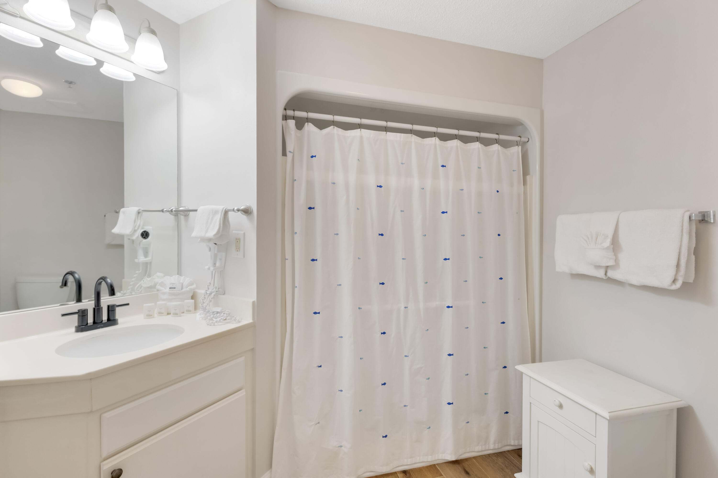 TIDES AT TOPS'L - Residential