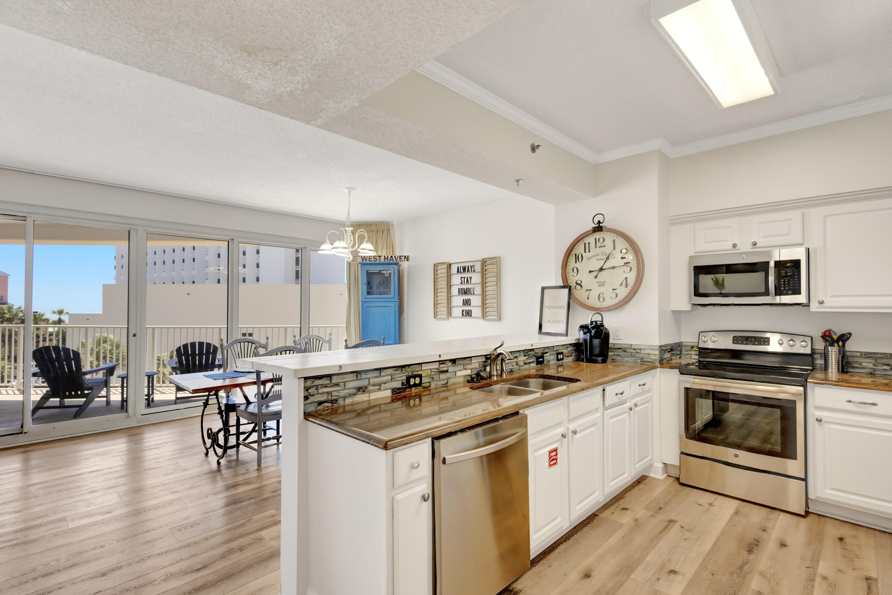 TIDES AT TOPS'L - Residential