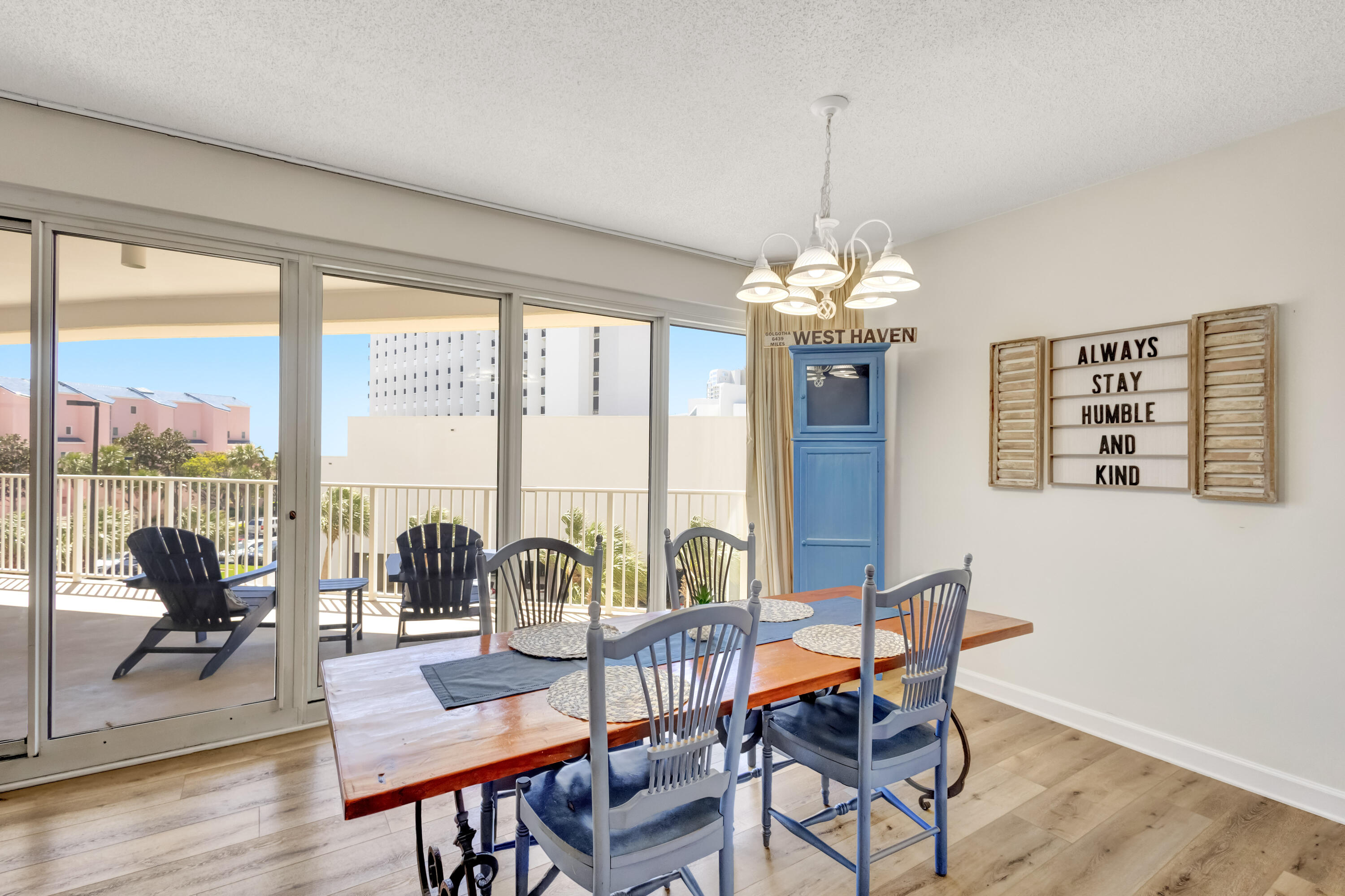 TIDES AT TOPS'L - Residential