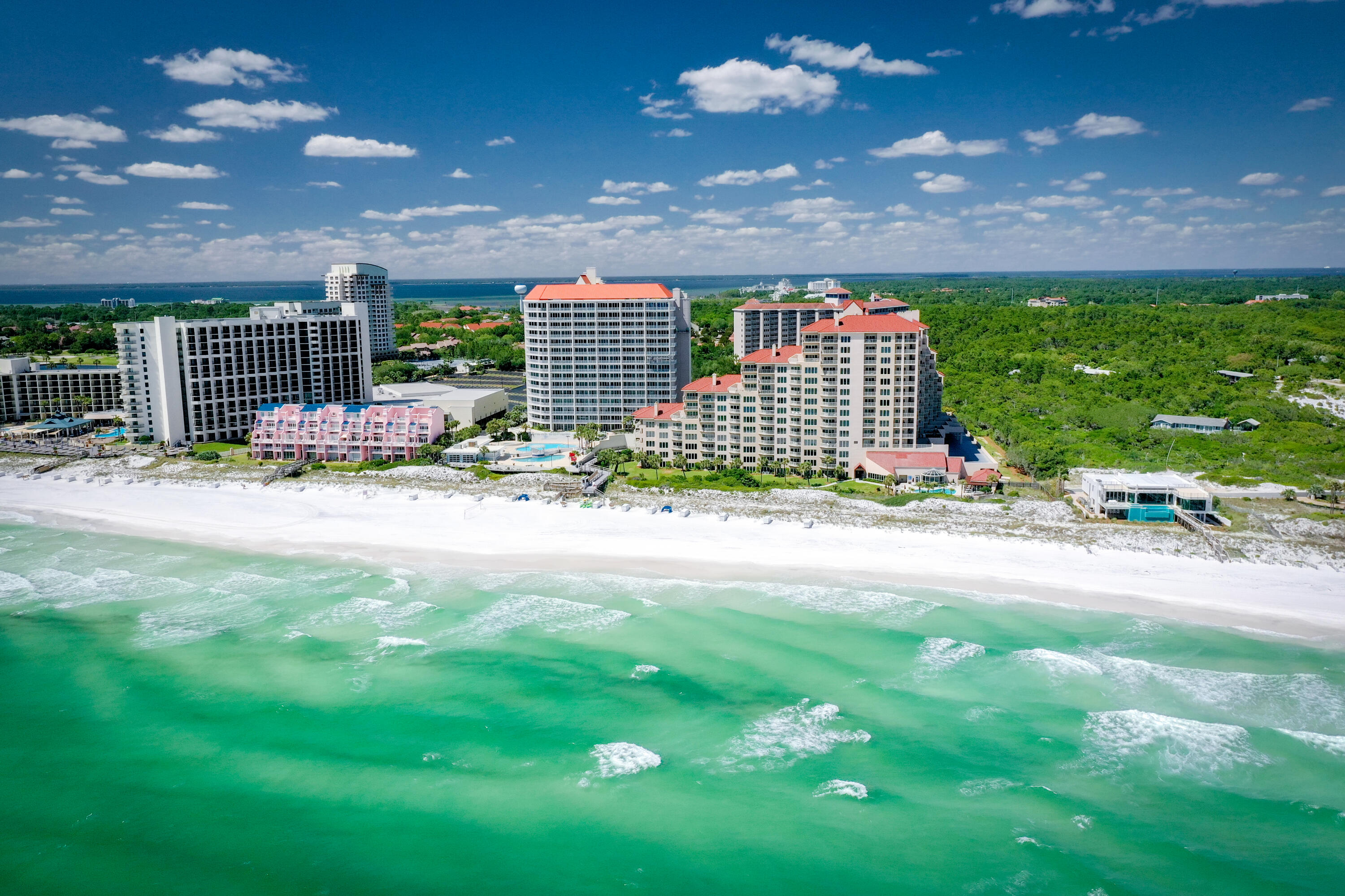 TIDES AT TOPS'L - Residential