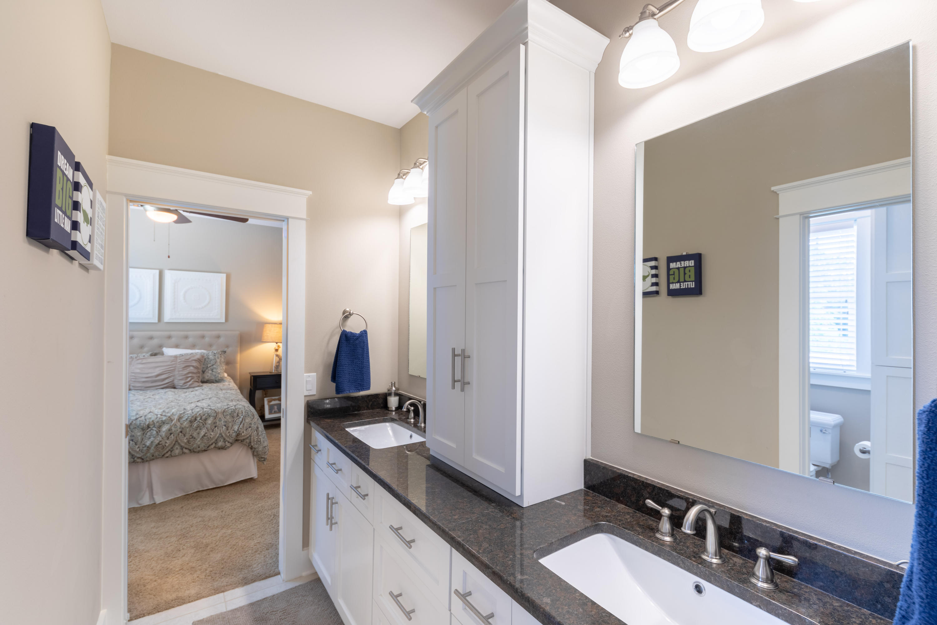 HOLIDAY SHORES ESTATES 2ND ADDN - Residential