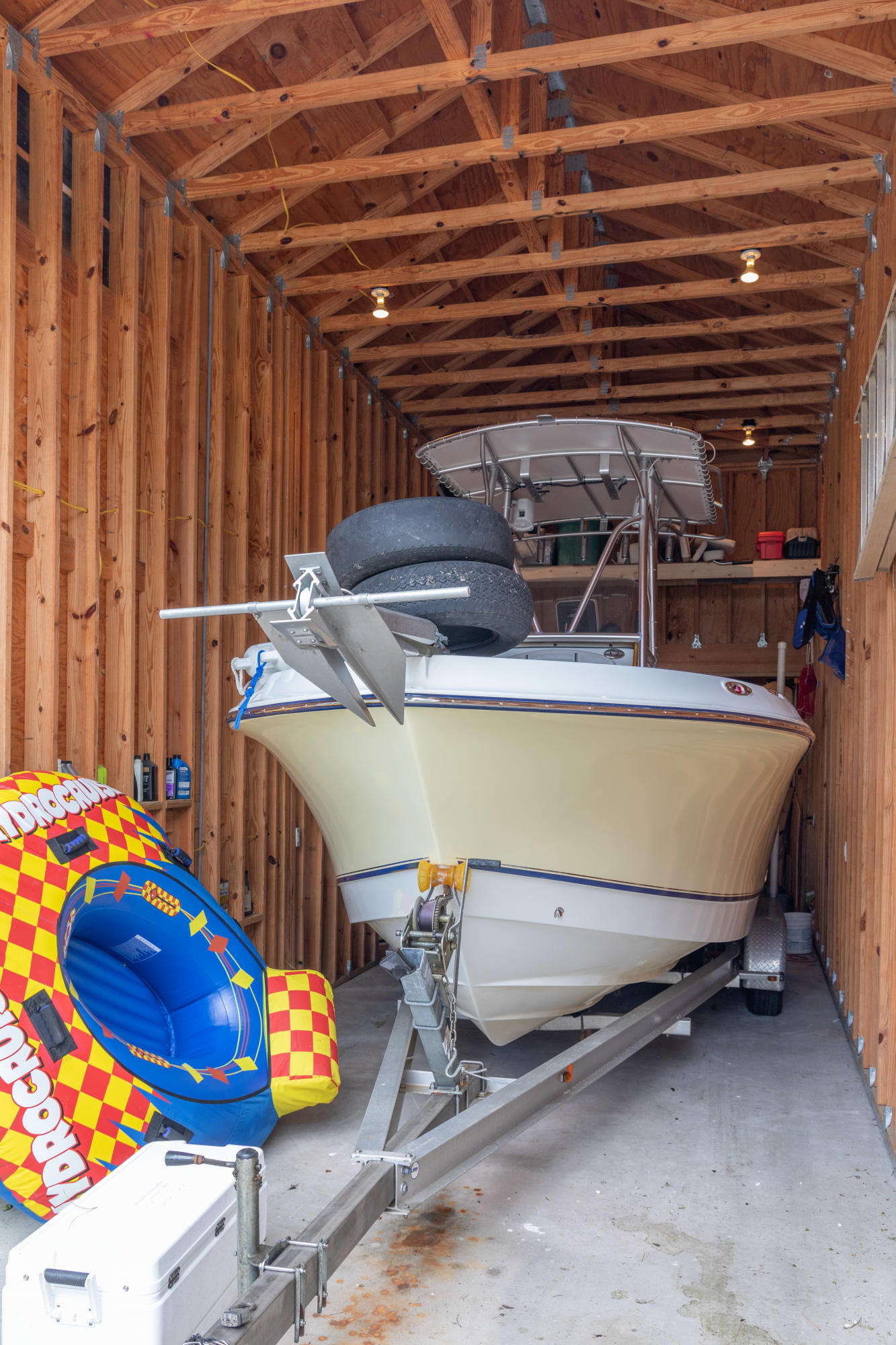 HOLIDAY SHORES ESTATES 2ND ADDN - Residential