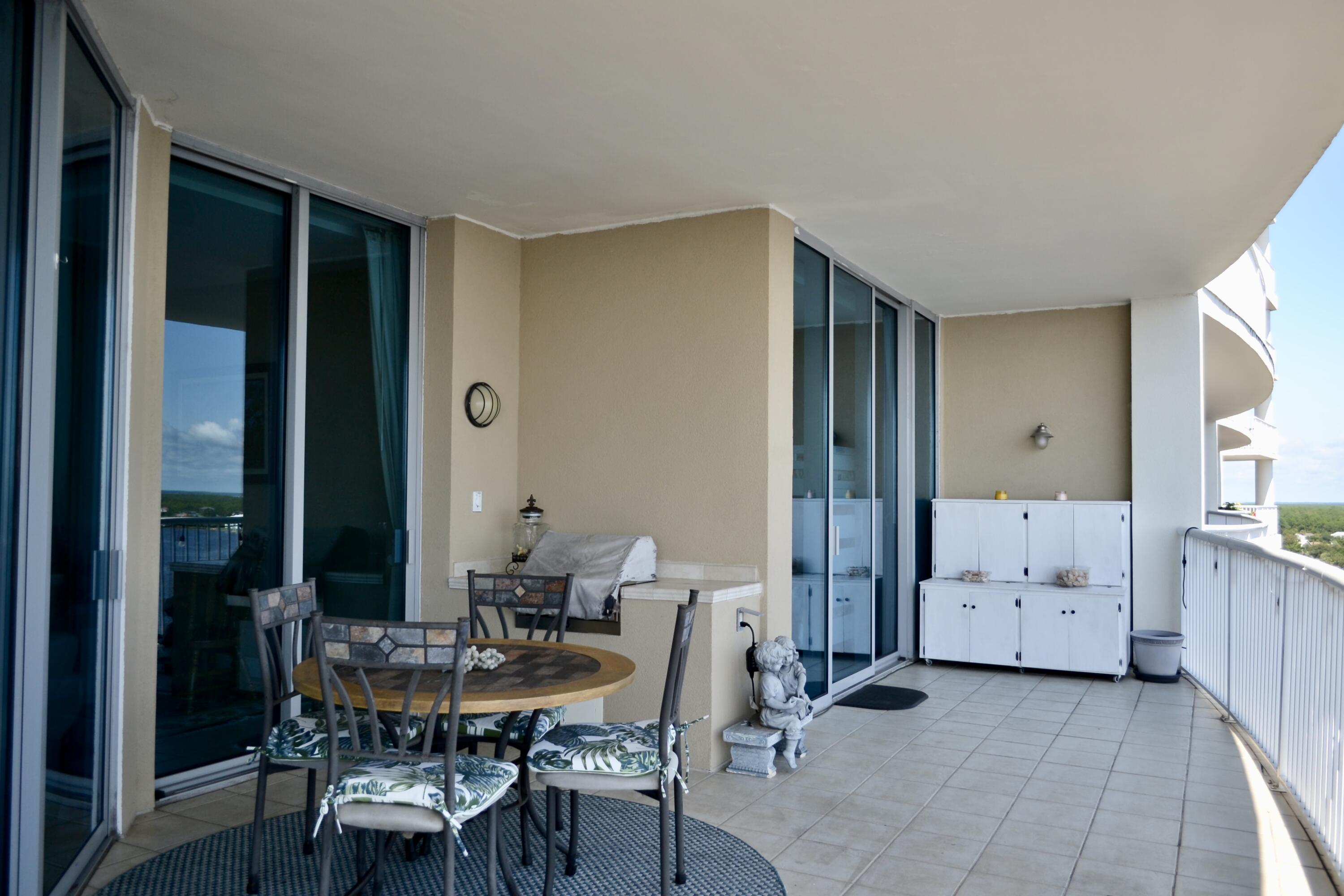 MARINA LANDING - Residential