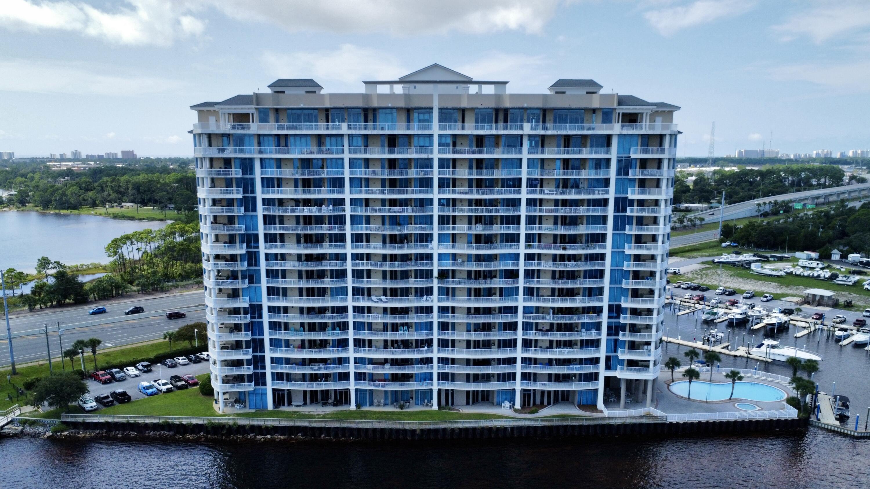 MARINA LANDING - Residential