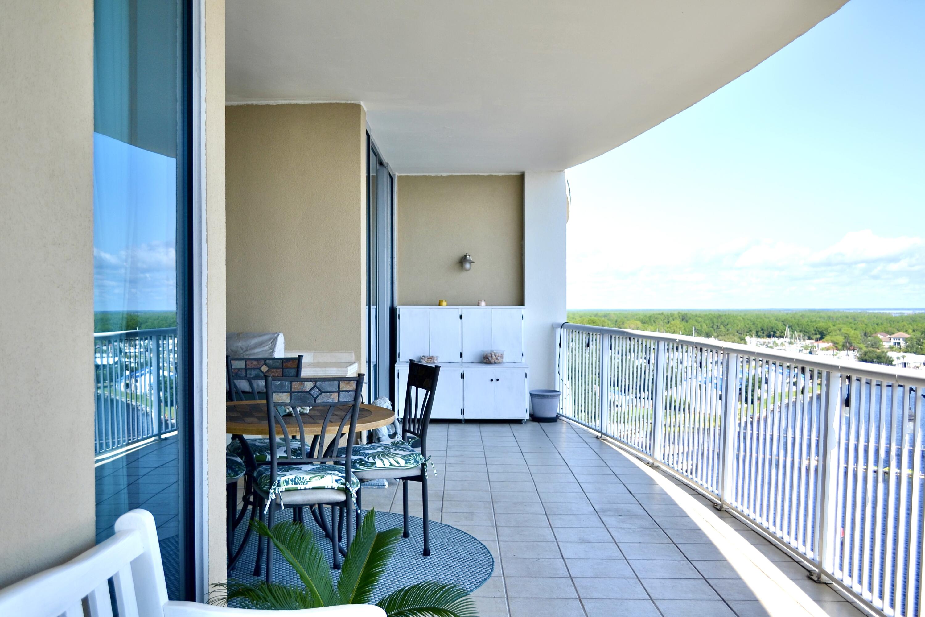 MARINA LANDING - Residential