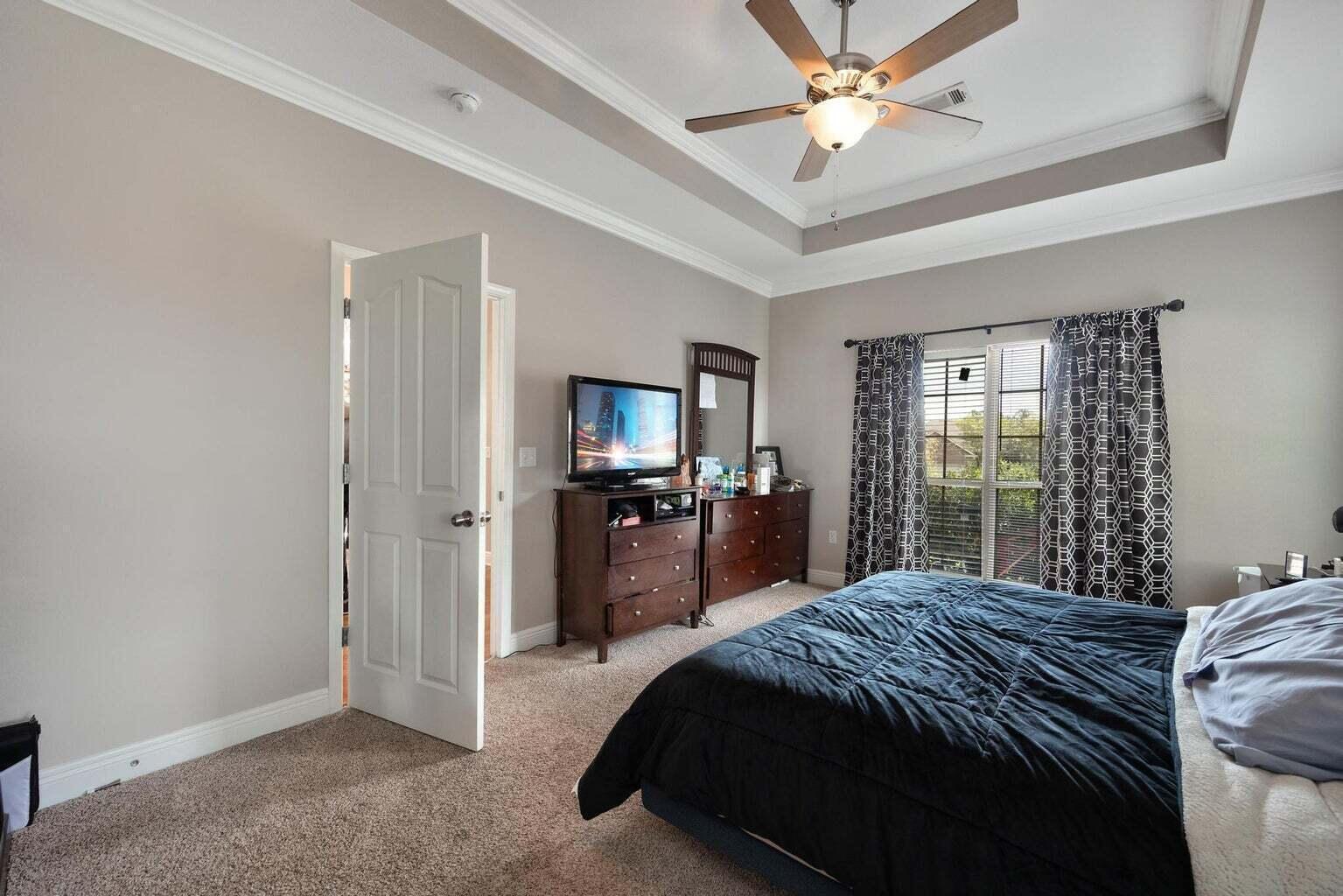 ROLLING RIDGE - Residential Lease