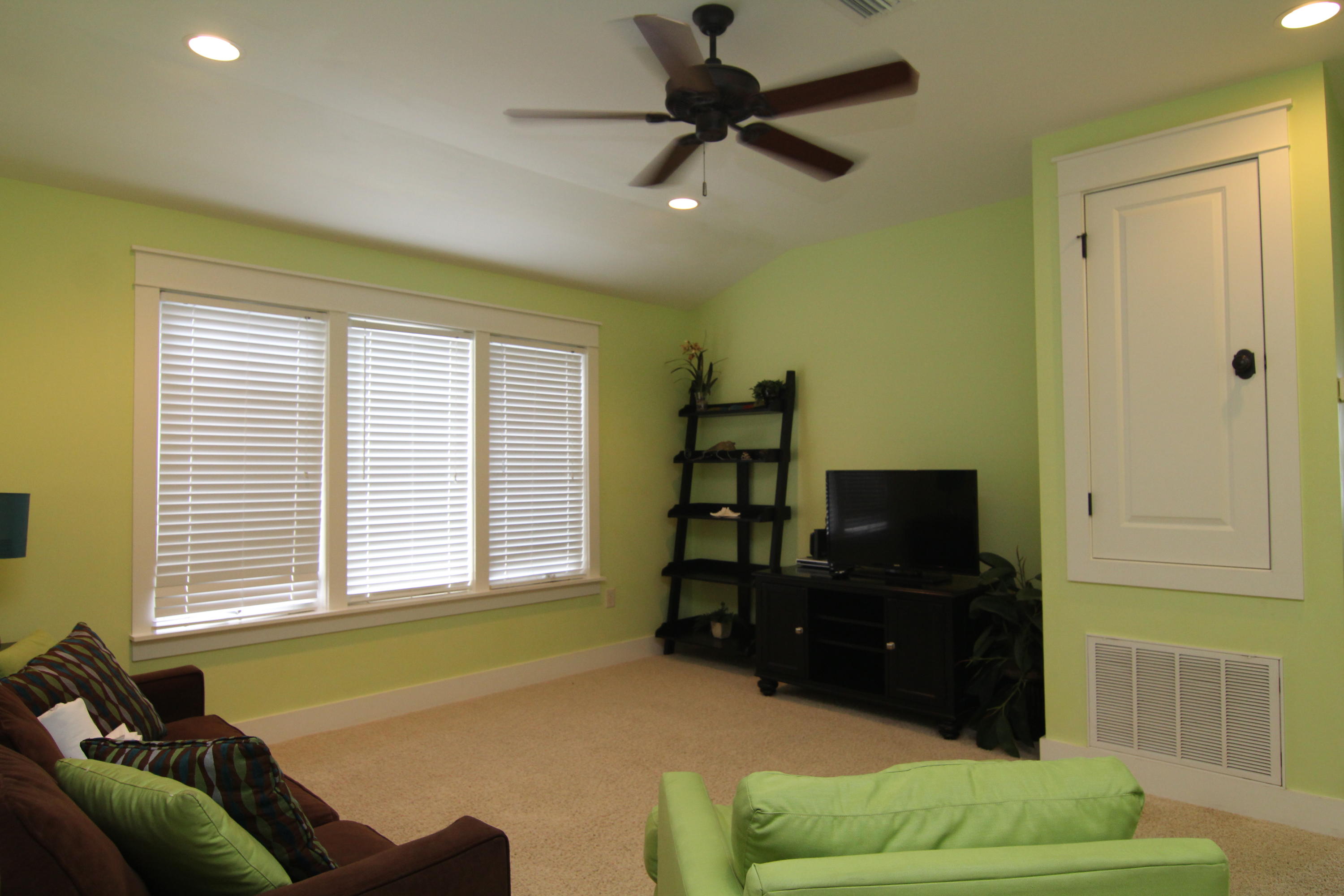 BUNGALOS AT SANDESTIN - Residential