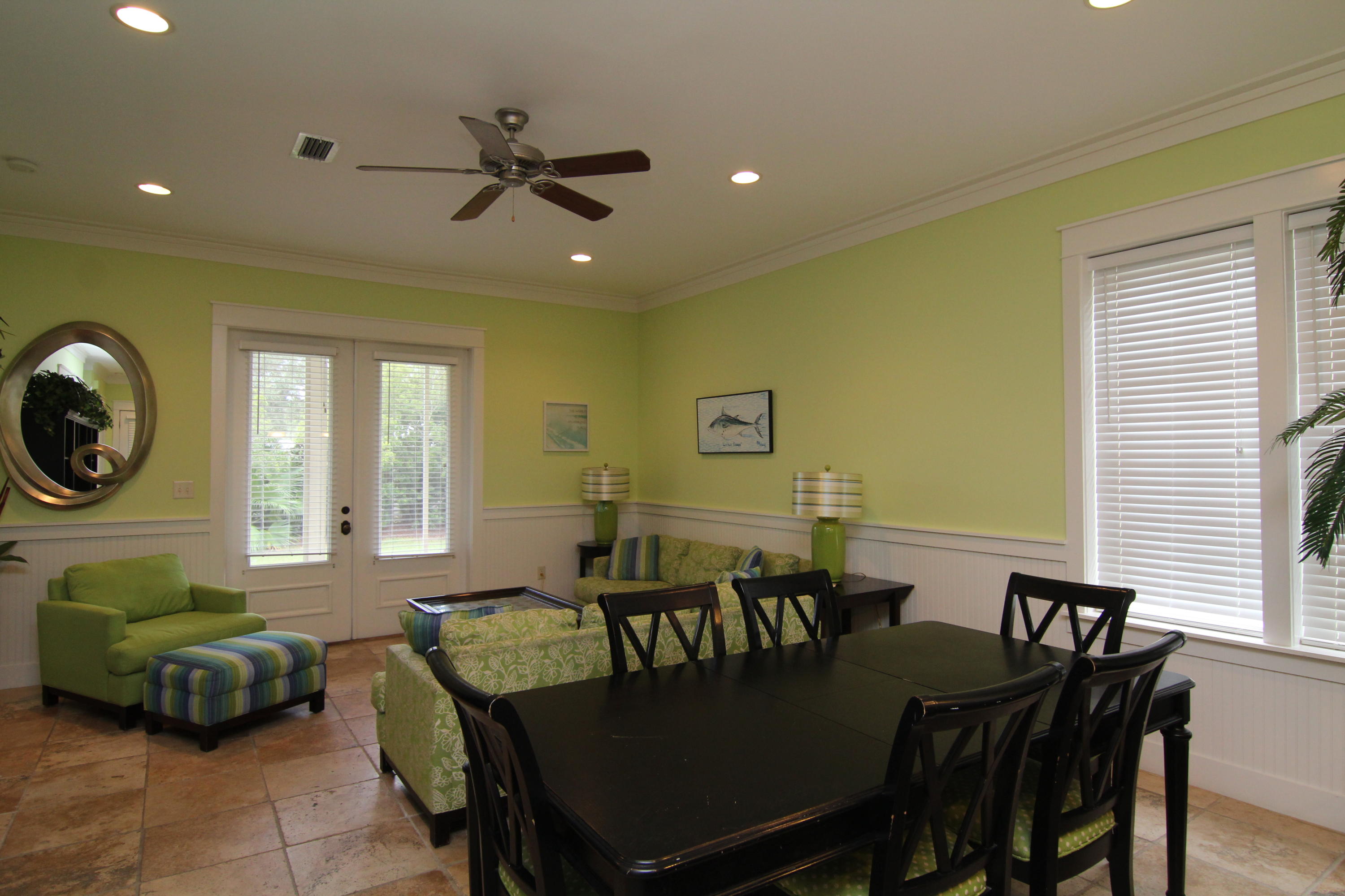 BUNGALOS AT SANDESTIN - Residential