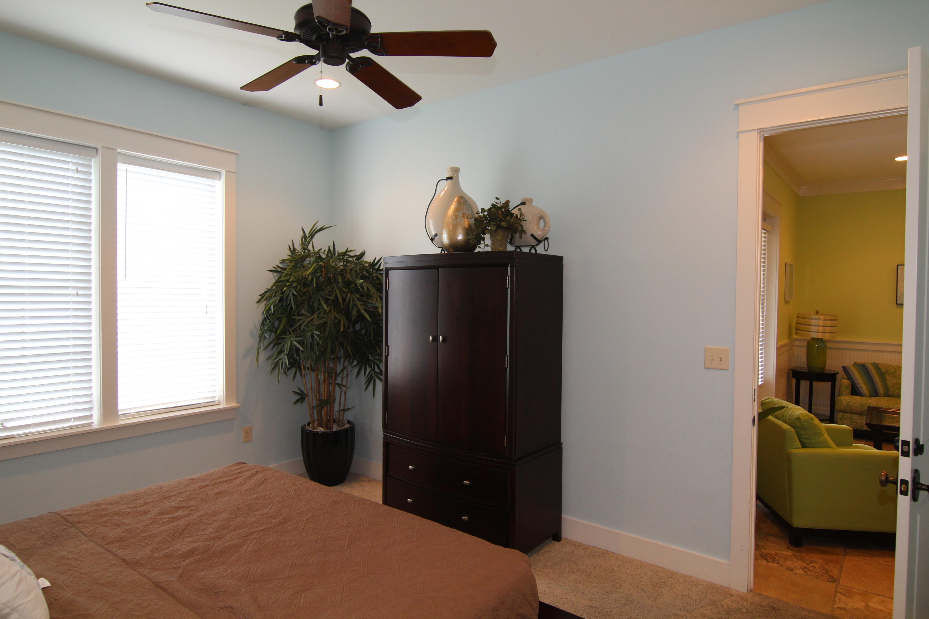 BUNGALOS AT SANDESTIN - Residential