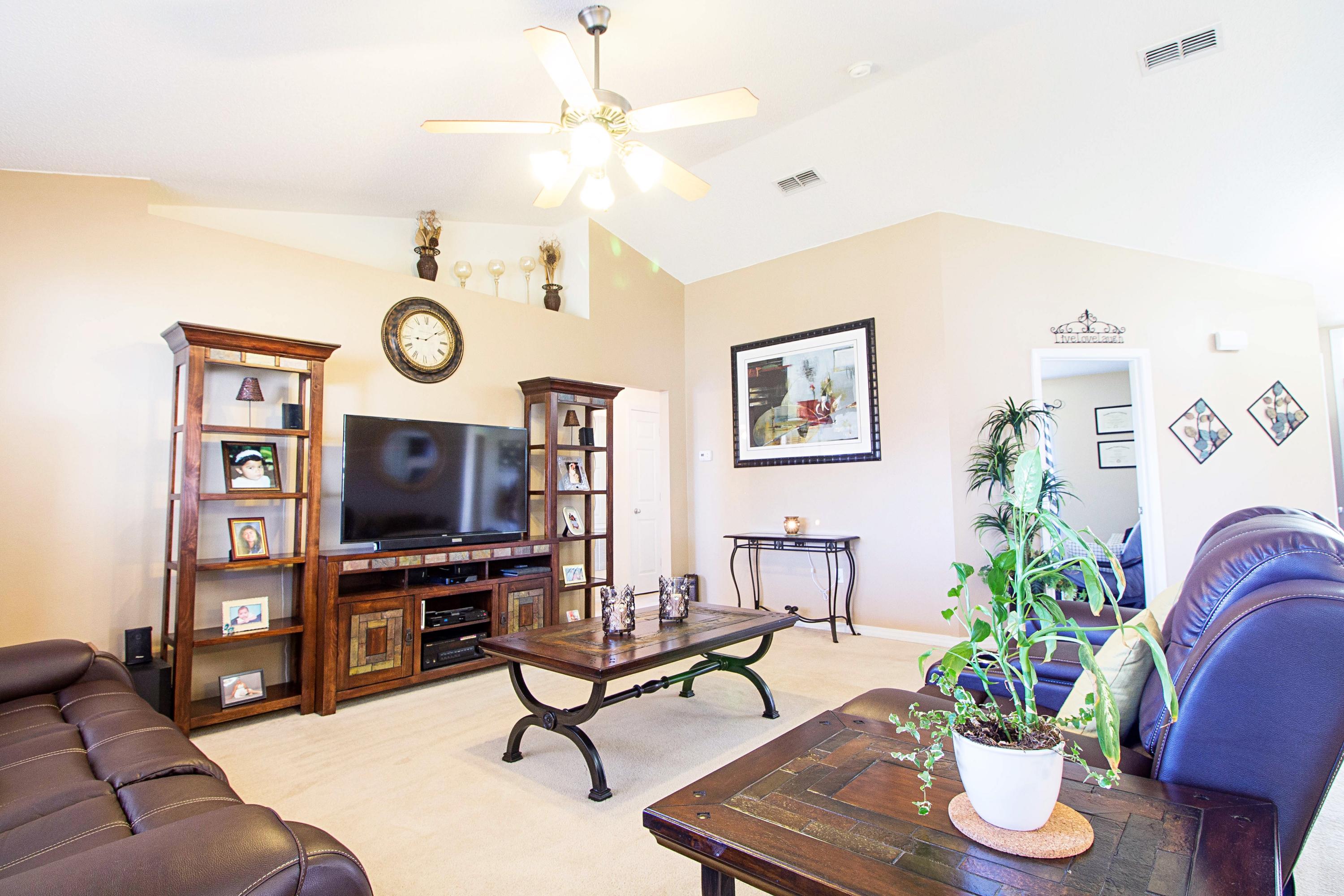 IRON GATE - Residential