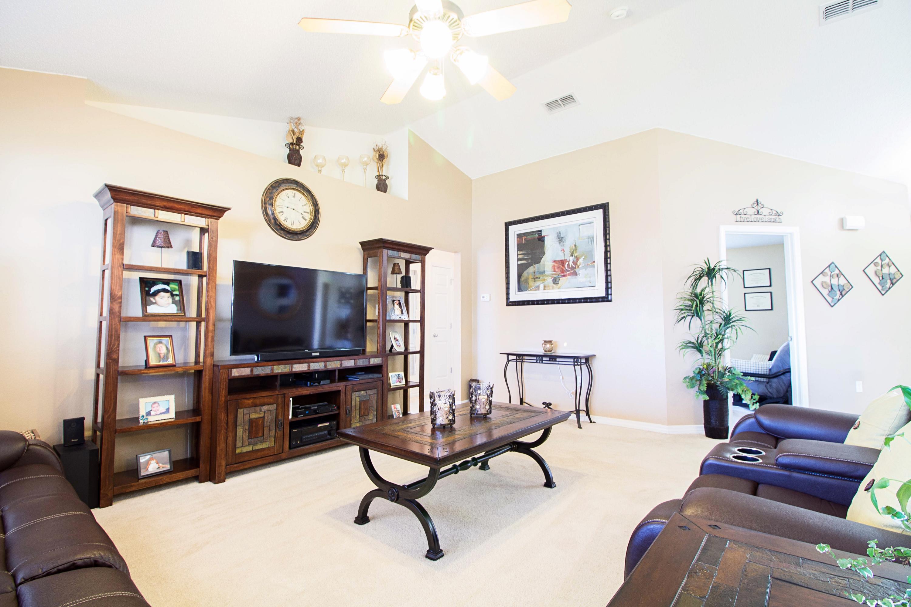 IRON GATE - Residential