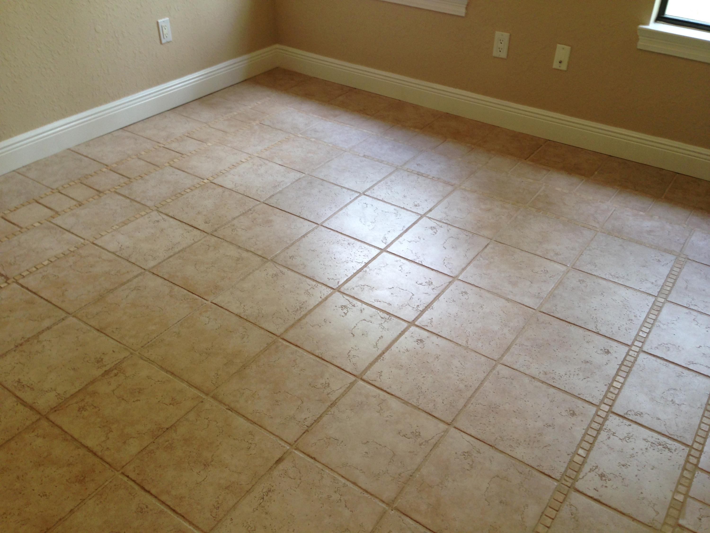 HOLLY HILLS - Residential