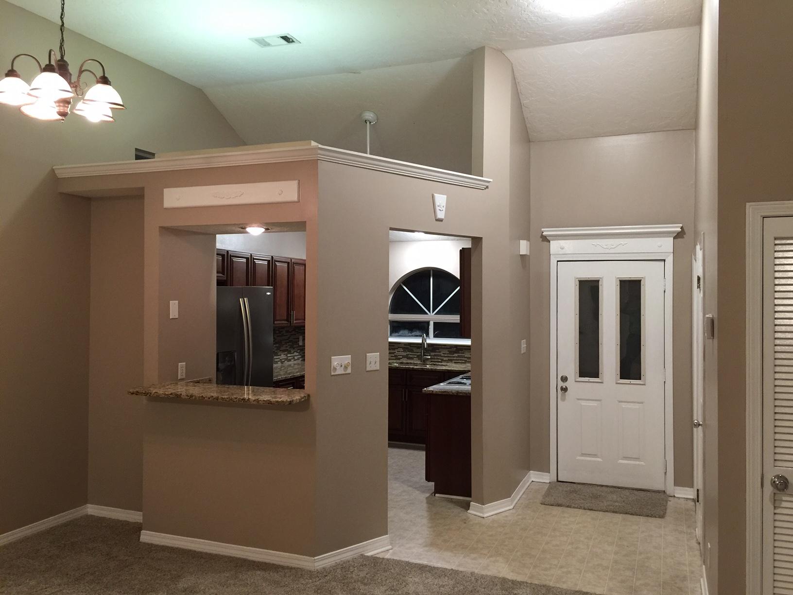 PETITE CHATEAU - Residential Lease