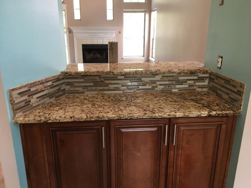 PETITE CHATEAU - Residential Lease