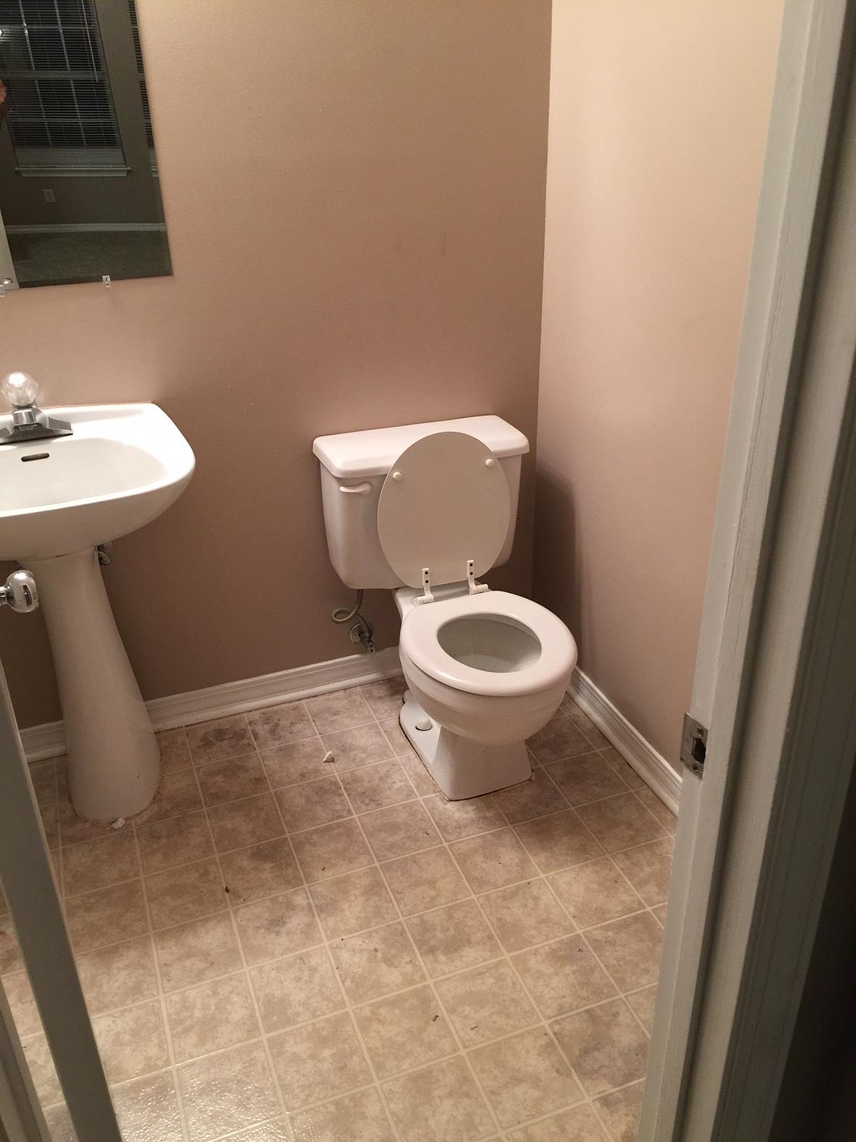 PETITE CHATEAU - Residential Lease