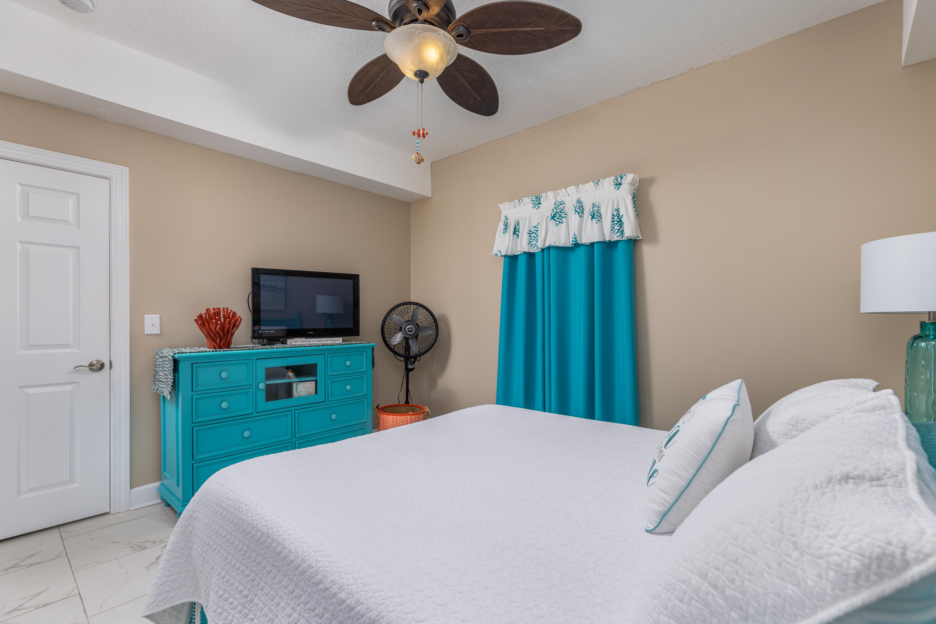 EMERALD ISLE - Residential