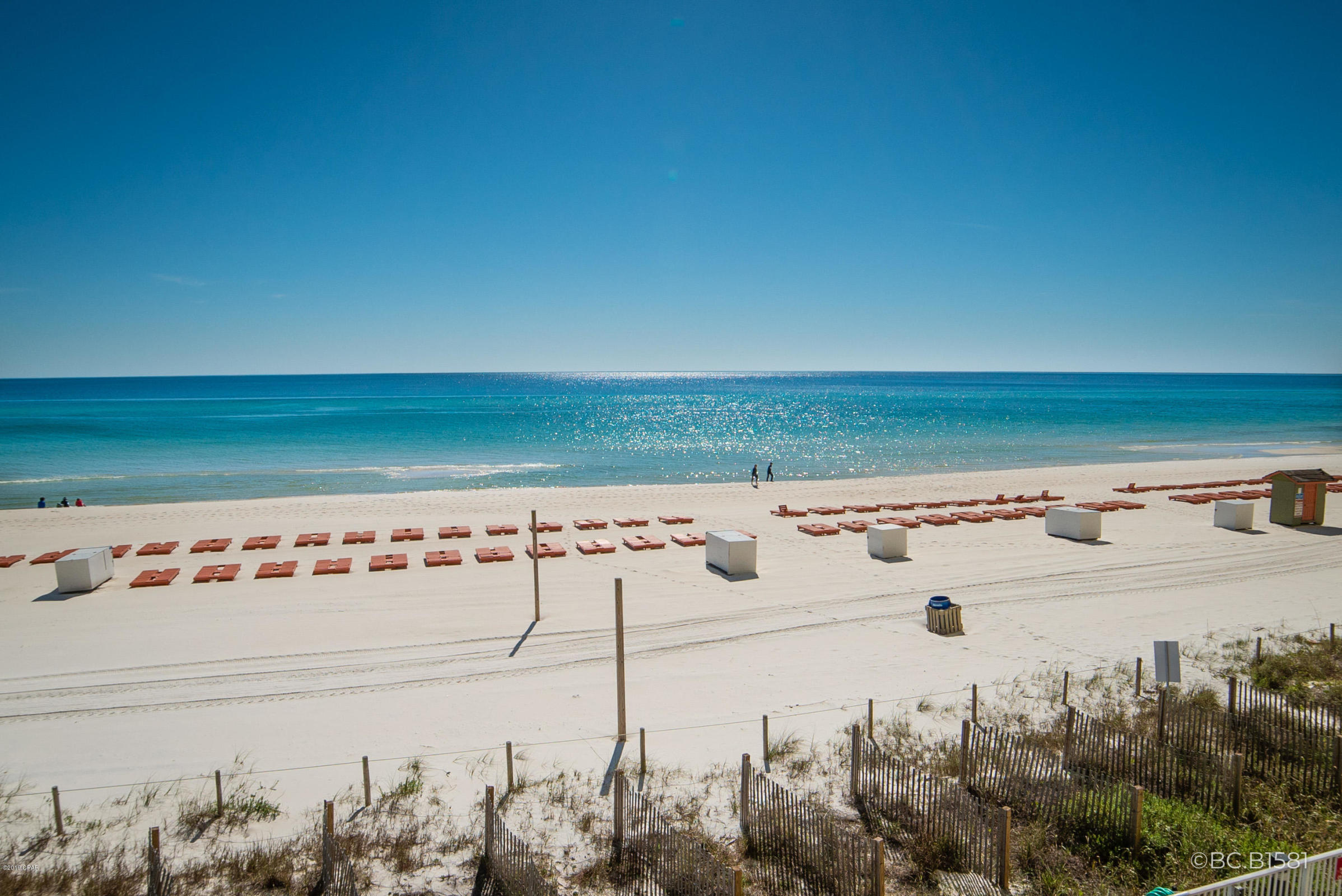 EMERALD ISLE - Residential