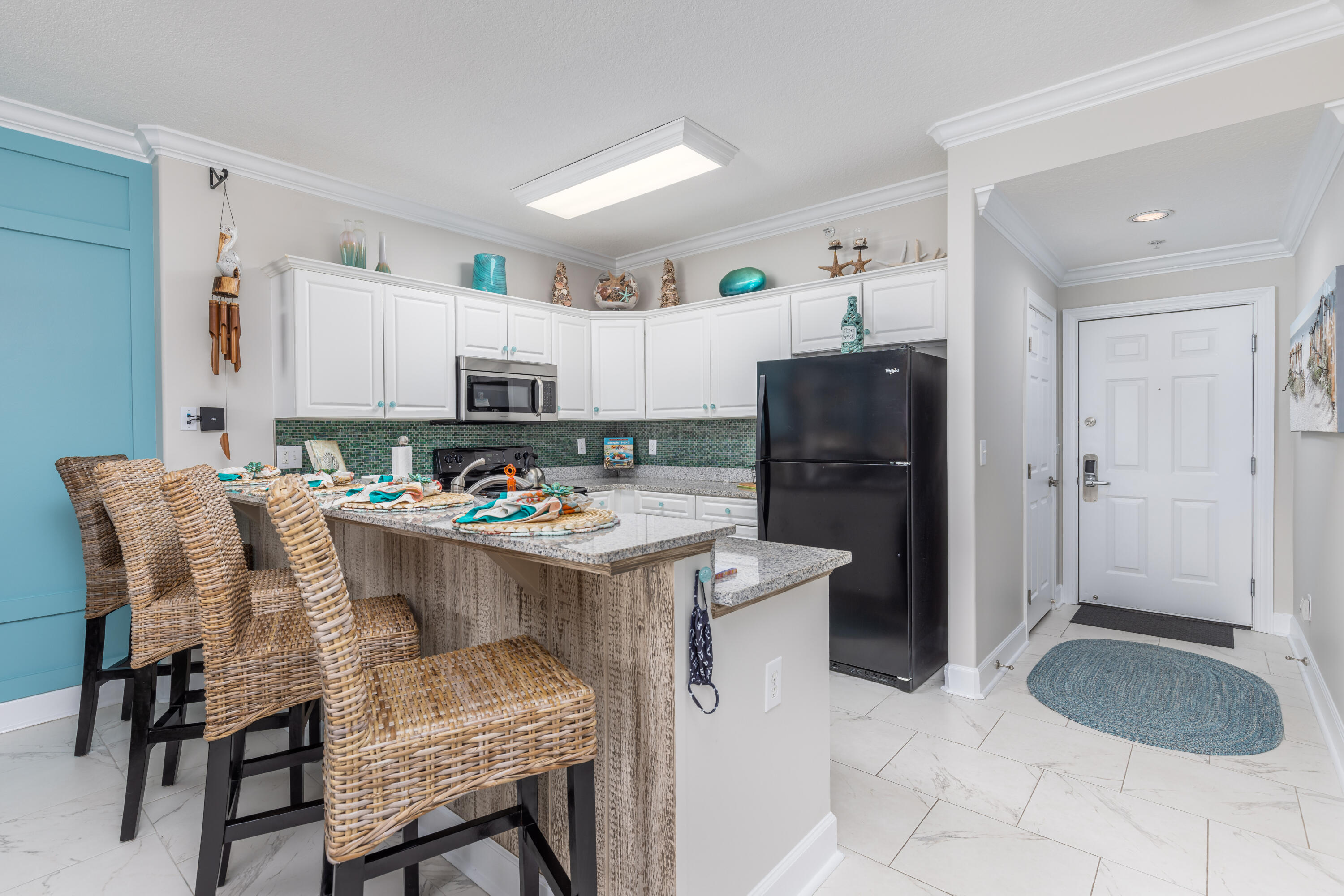 EMERALD ISLE - Residential