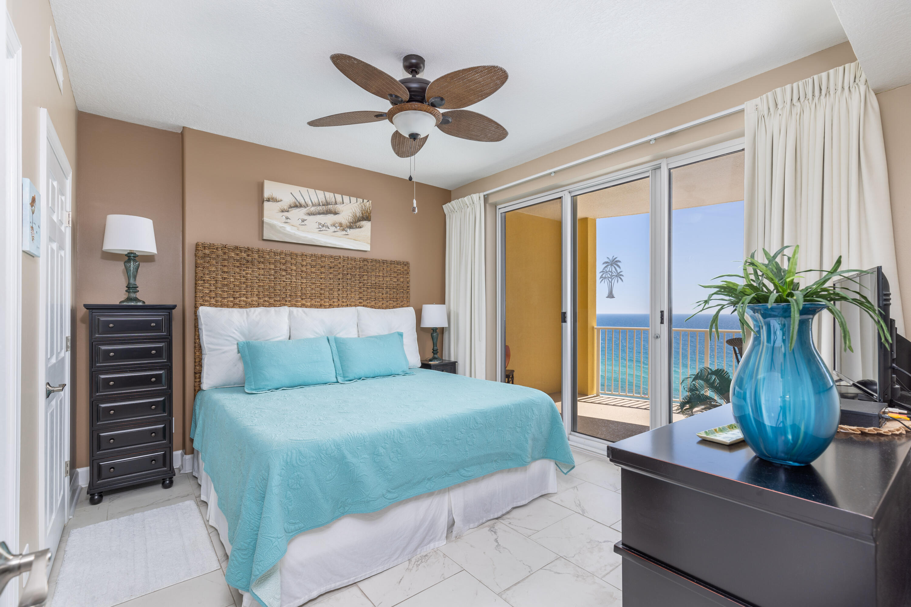 EMERALD ISLE - Residential