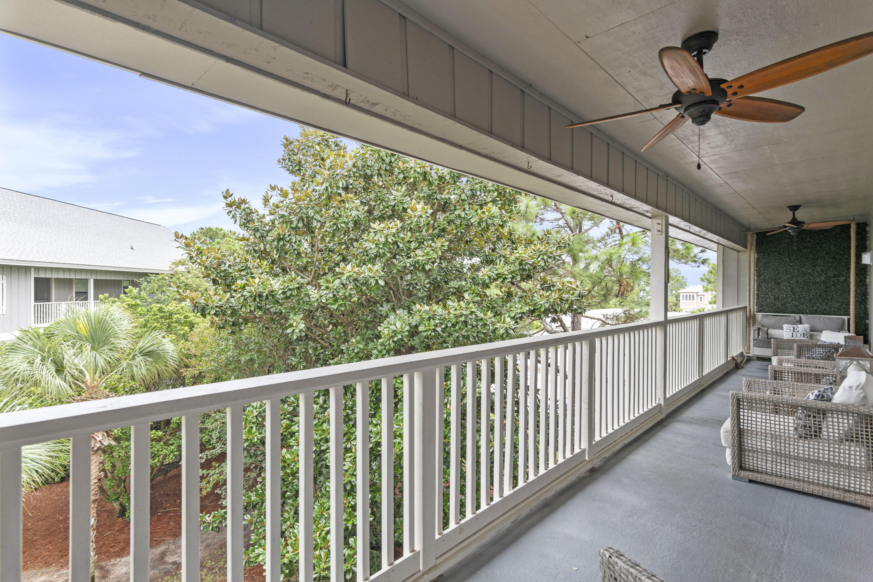 BEACHWOOD VILLAS CONDO - Residential