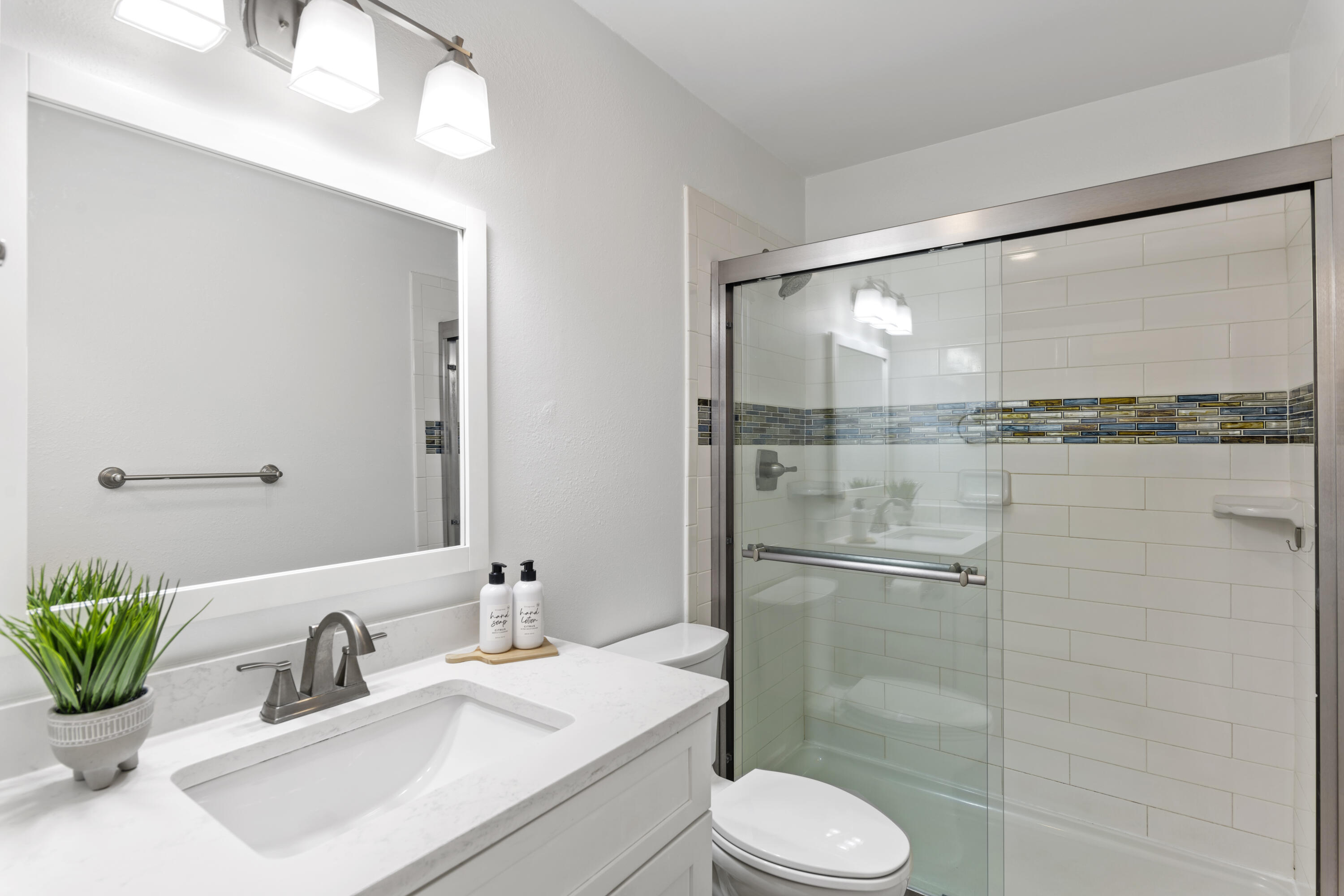 BEACHWOOD VILLAS CONDO - Residential